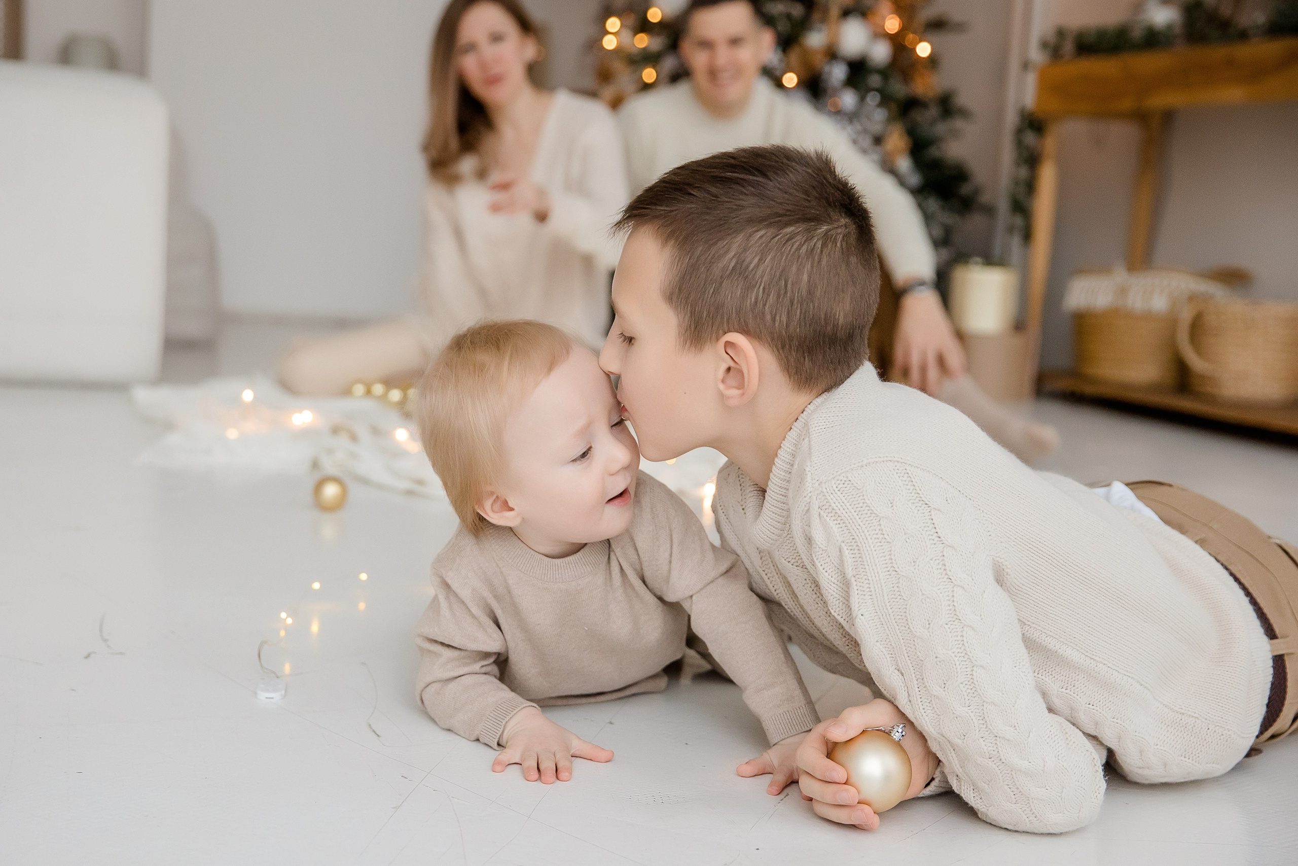 Нескучная новогодняя фотосессия — приношу весь инвентарь с собой. Семейный и детский фотограф в Москве Вера Ускова