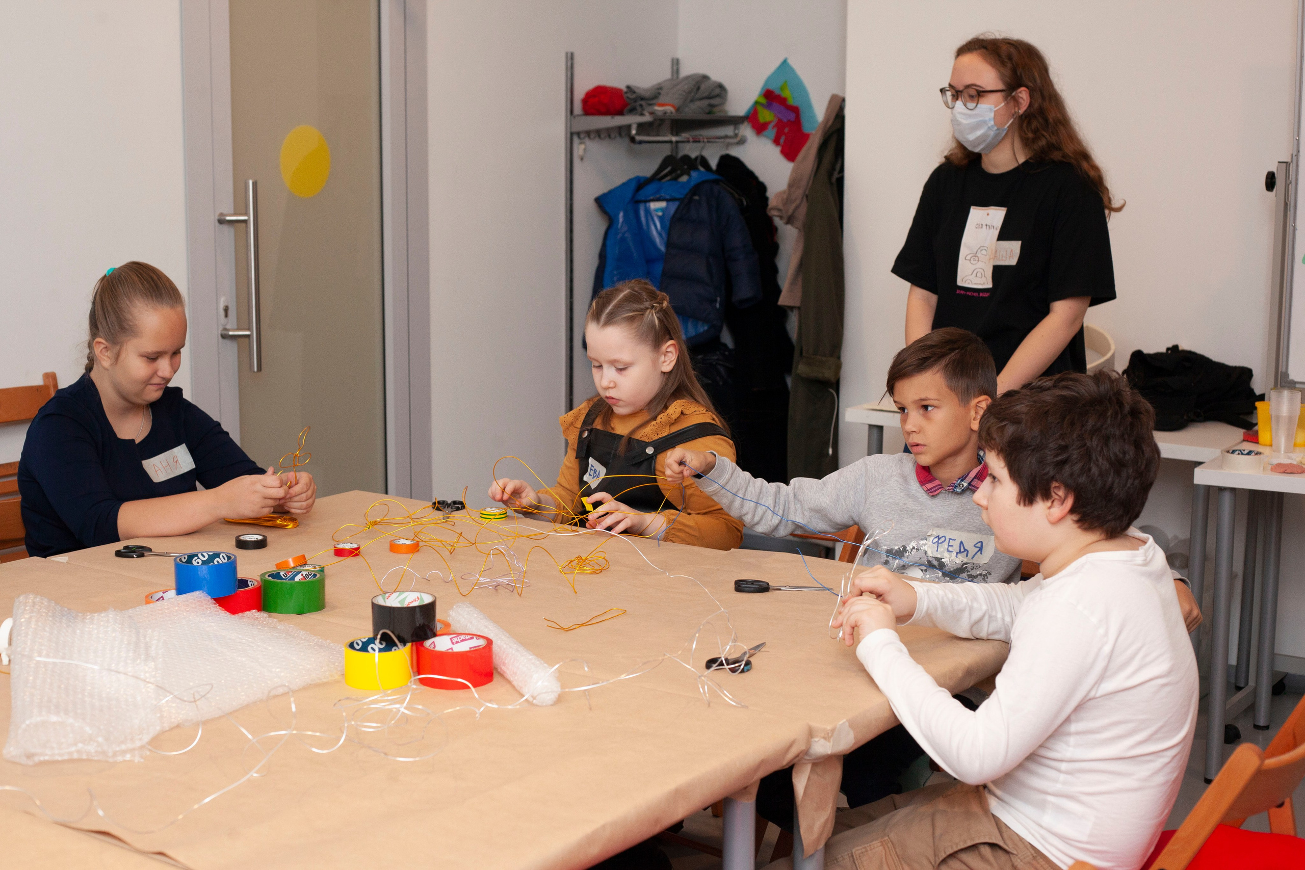 Детский мастер-класс в ММОМА. Stanislav Baryshev — People. Emotions. Atmosphere