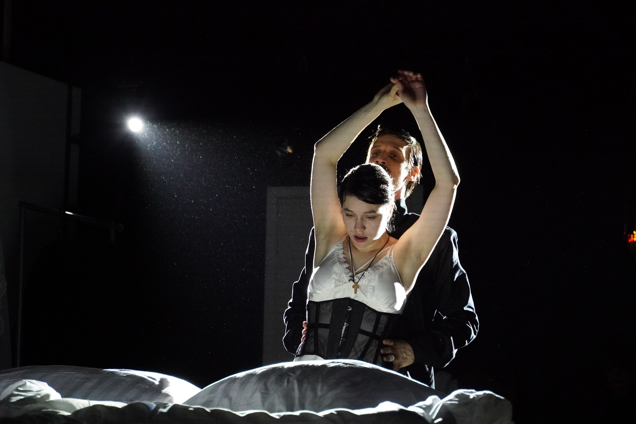 Спектакль «Кроткая. Монтаж». Фотохудожник Татьяна Бойцова