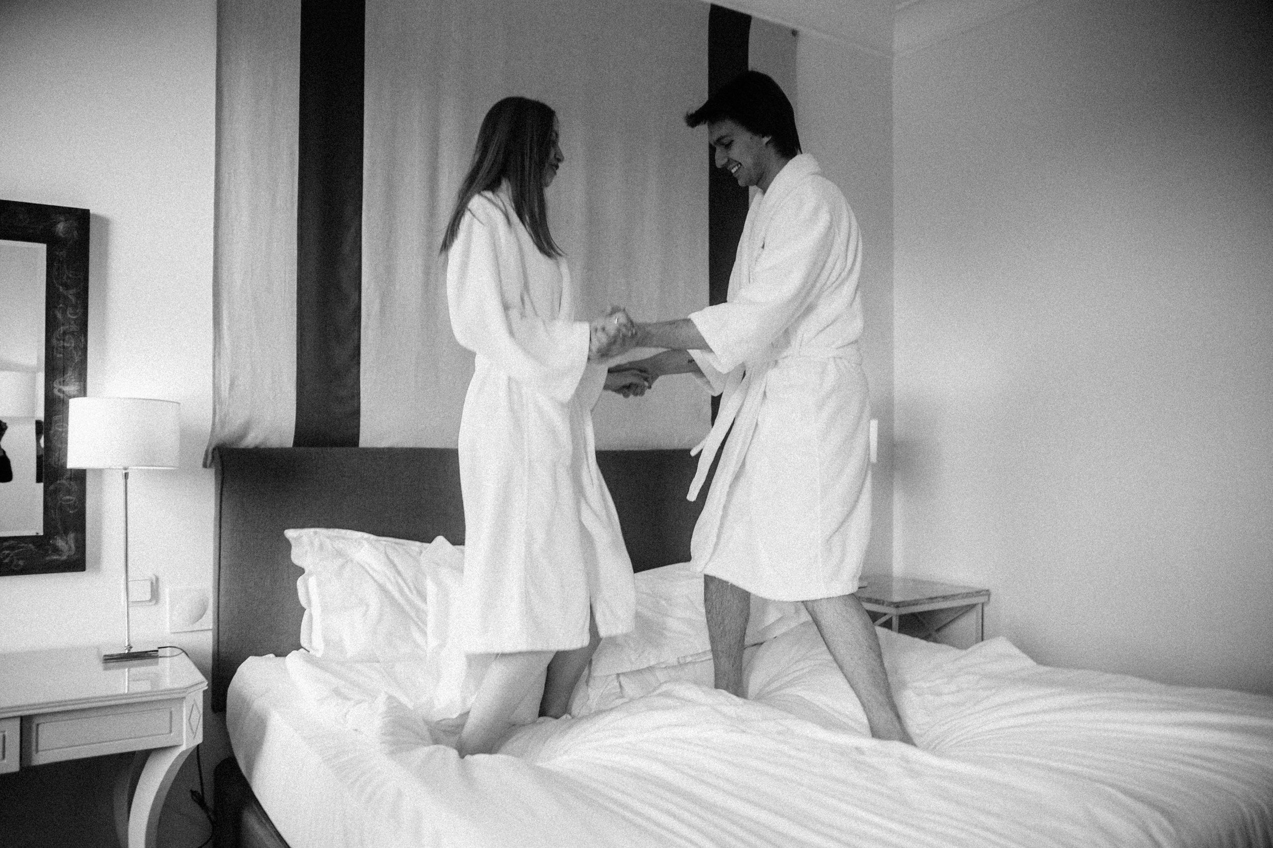 Лавстори в отеле. Свадебный и семейный фотограф в Нижнем Новгороде Мезенцев Андрей