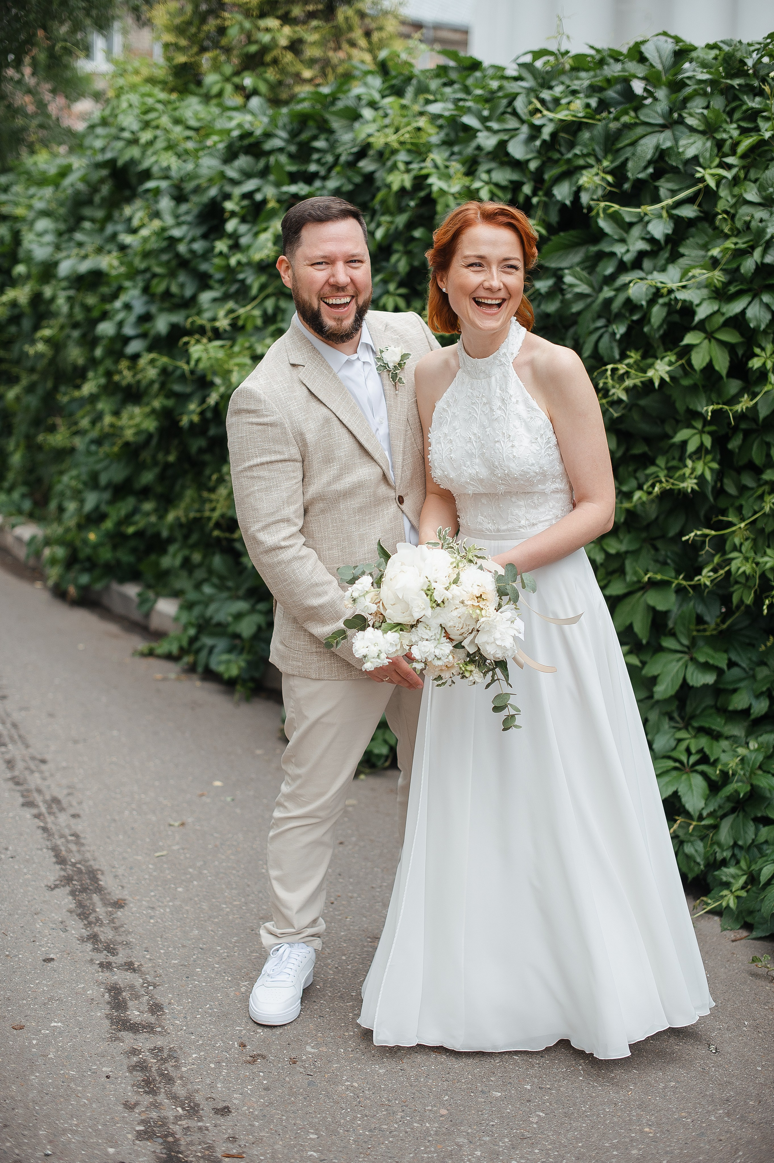 Свадебная фотосессия по историческому центру города Ярославль. Свадебный фотограф в Ярославле Денис Медоваров