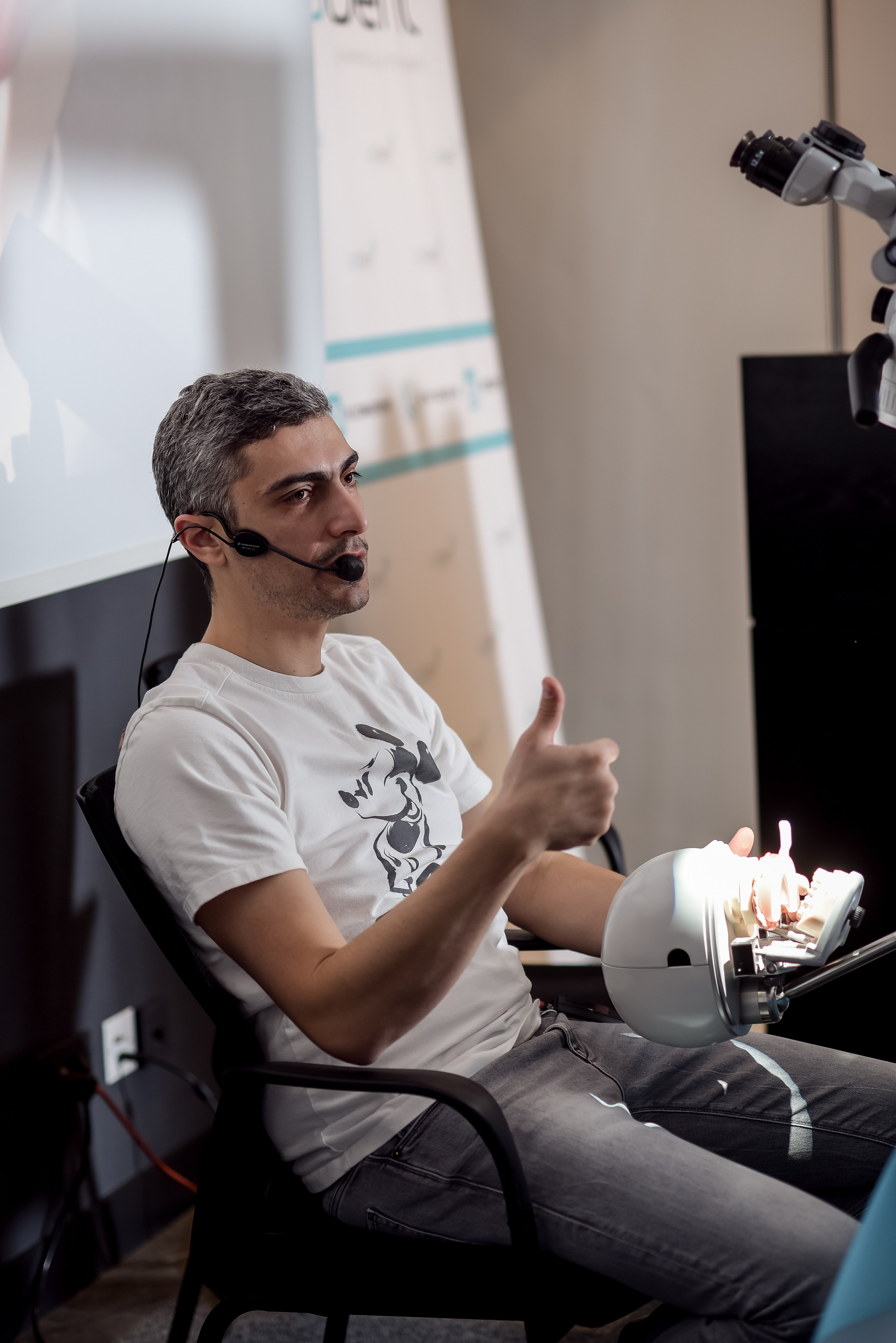 Курсы и тренинги. Анастасия Петрович фотограф, фотокорреспондент в Москве и Санкт-Петербурге. Фотосъёмка репортажа, мероприятия, корпоративная съёмка, контент