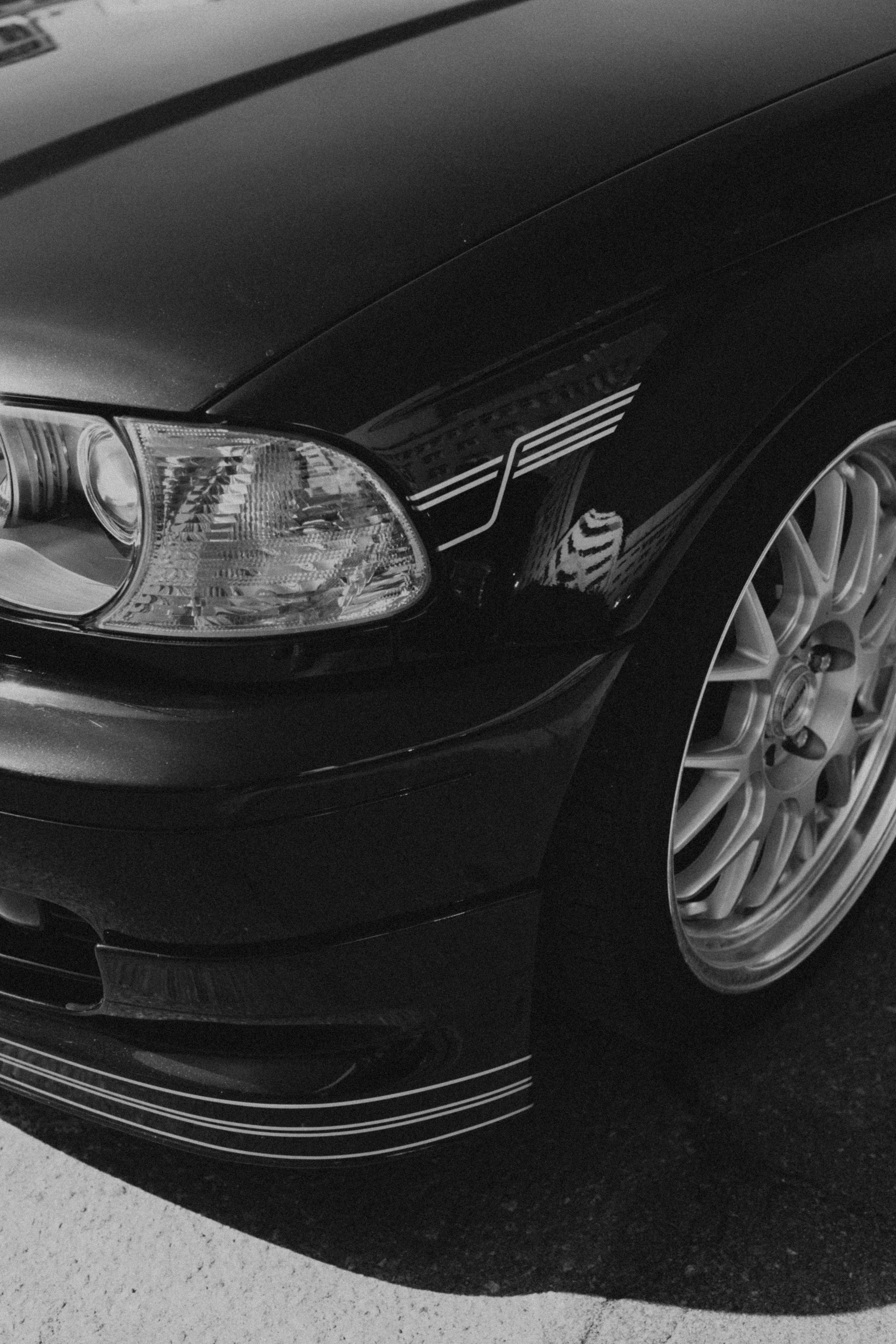 CARS and COFFE. Happiness is in the moments