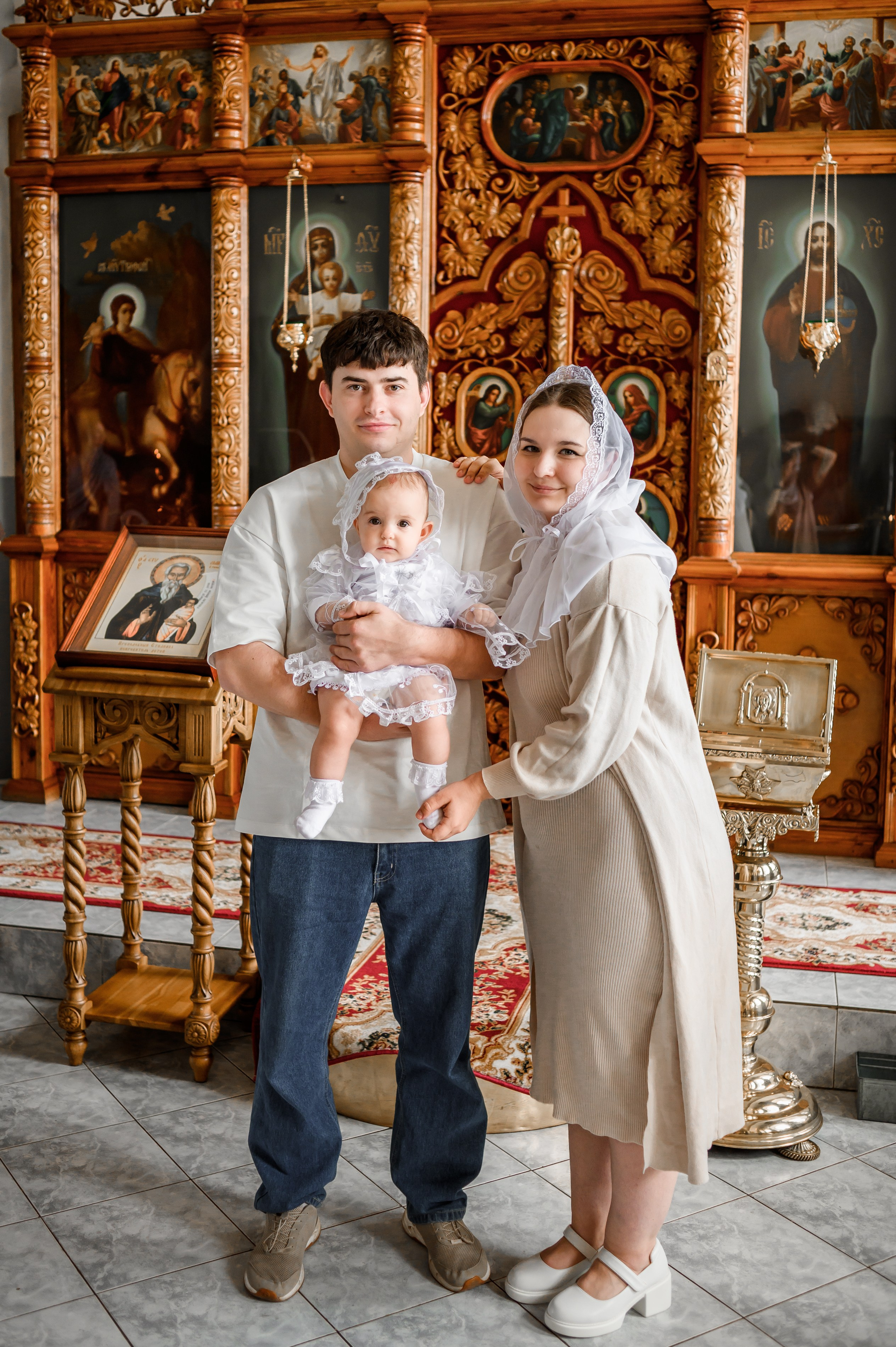 Фотограф на крещение в Рязани Валя Лялина. Фотограф новорождённых в Рязани, фотосъемка выписки из роддома, крещен