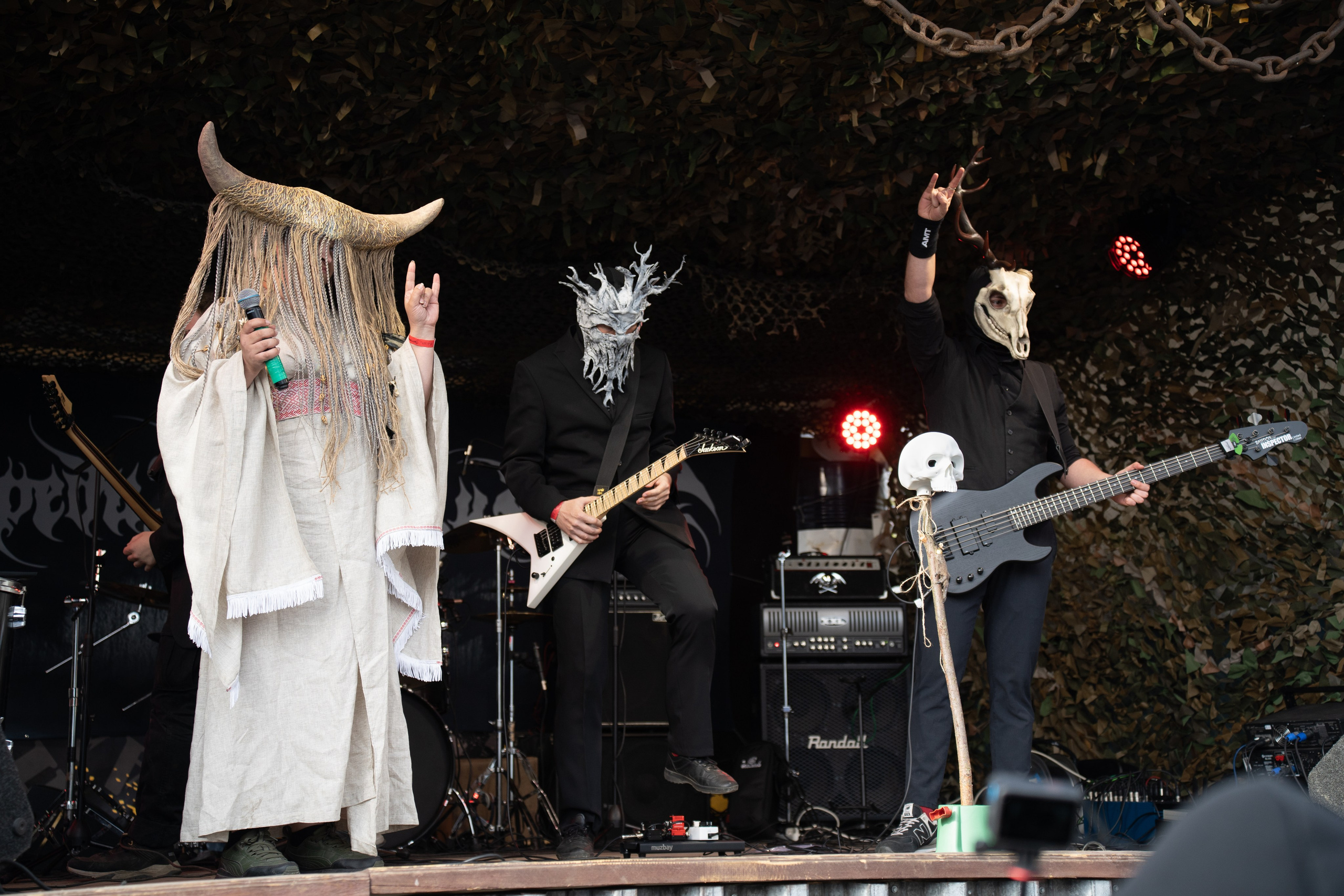 Фестиваль «ПОСРЕДИ КЛАДБИЩ И БОЛОТ»|Архангельск. Концертный и репортажный фотограф в Санкт-Петербурге Слава Пахомов