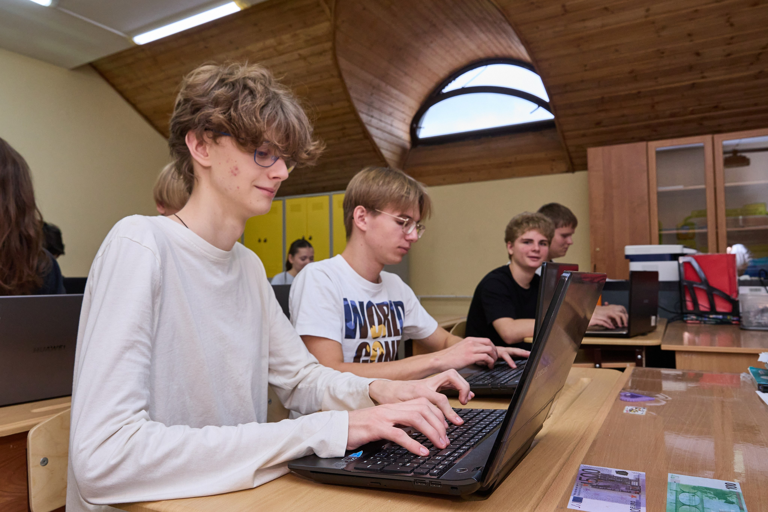 Серия фото для частной школы. Фото-ВидеоПродакшен для экспертов и брендов