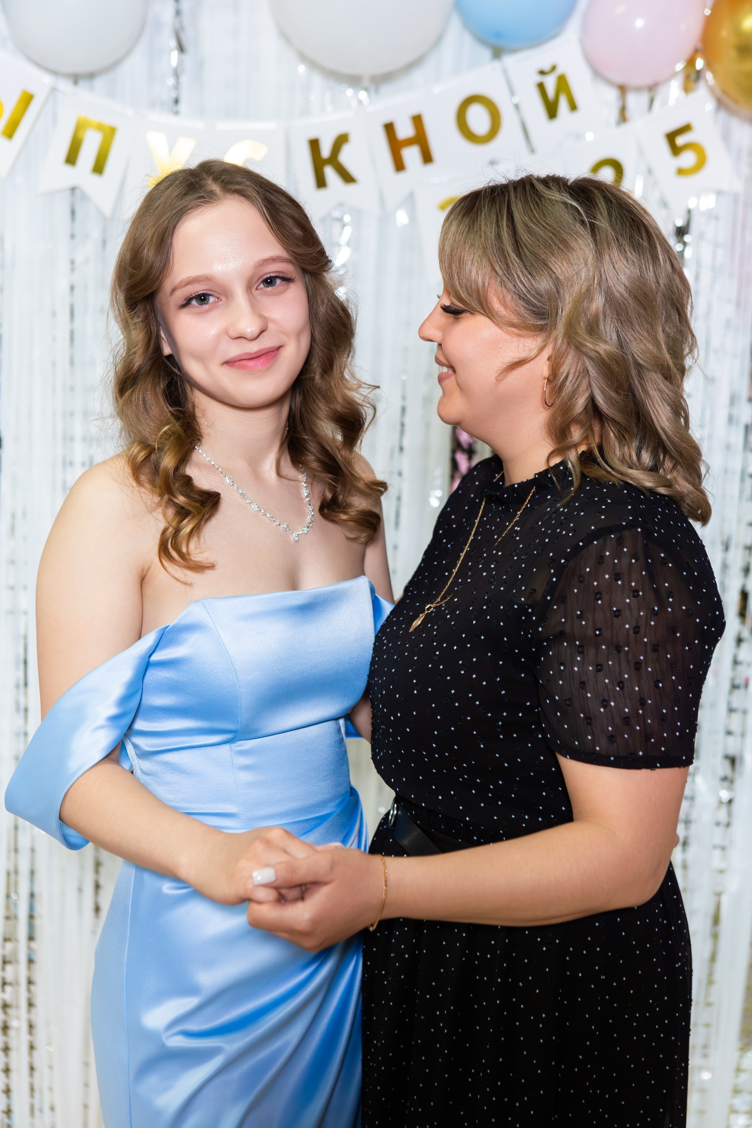 ФОТОСЕССИЯ С РОДИТЕЛЯМИ ВЫПУСКНОЙ 2025 9 ШКОЛА Г.МЦЕНСК. Профессиональный фотограф в Мценске и Орловской области
