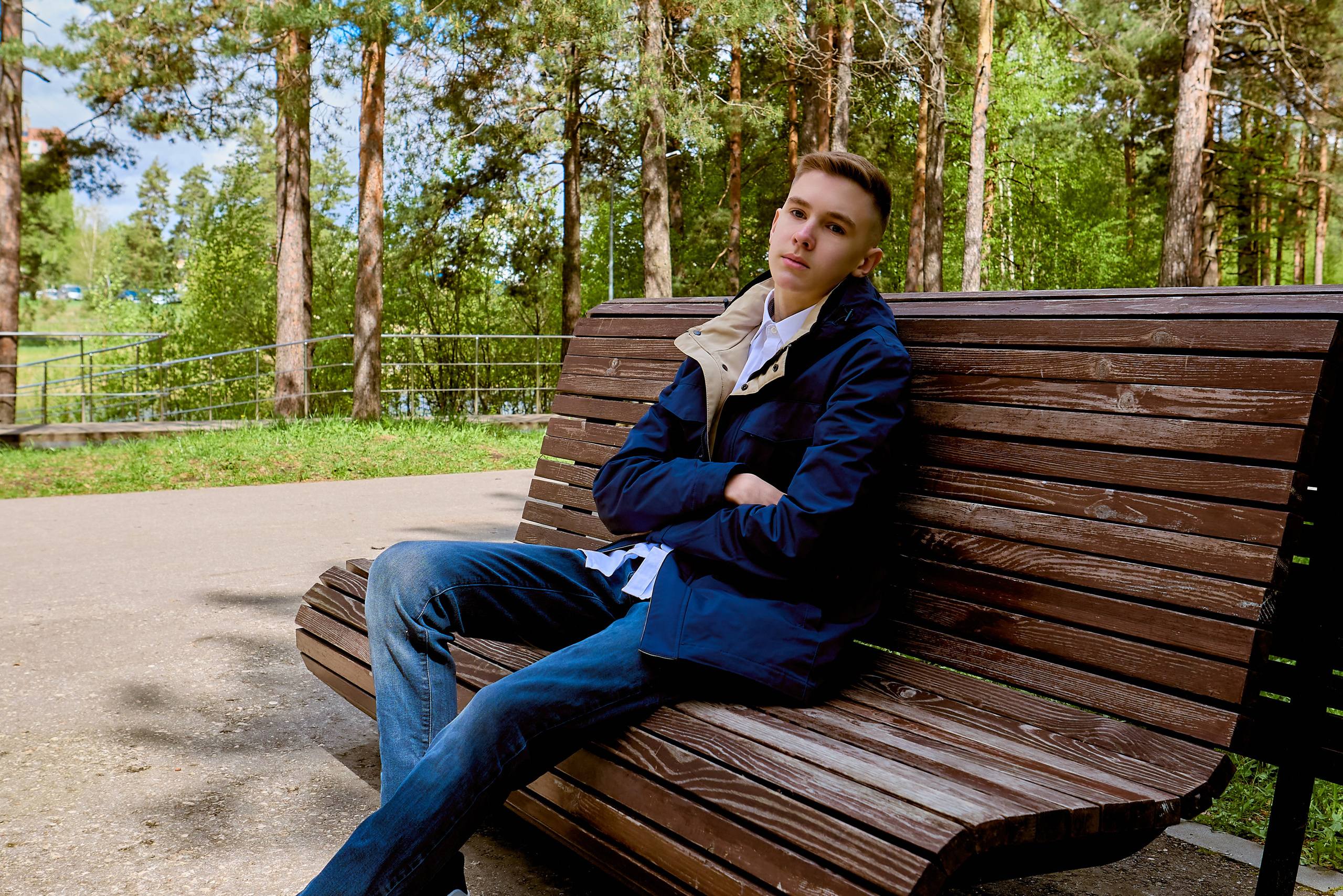 Портрет на лавочке в парке "Утиное Озеро"