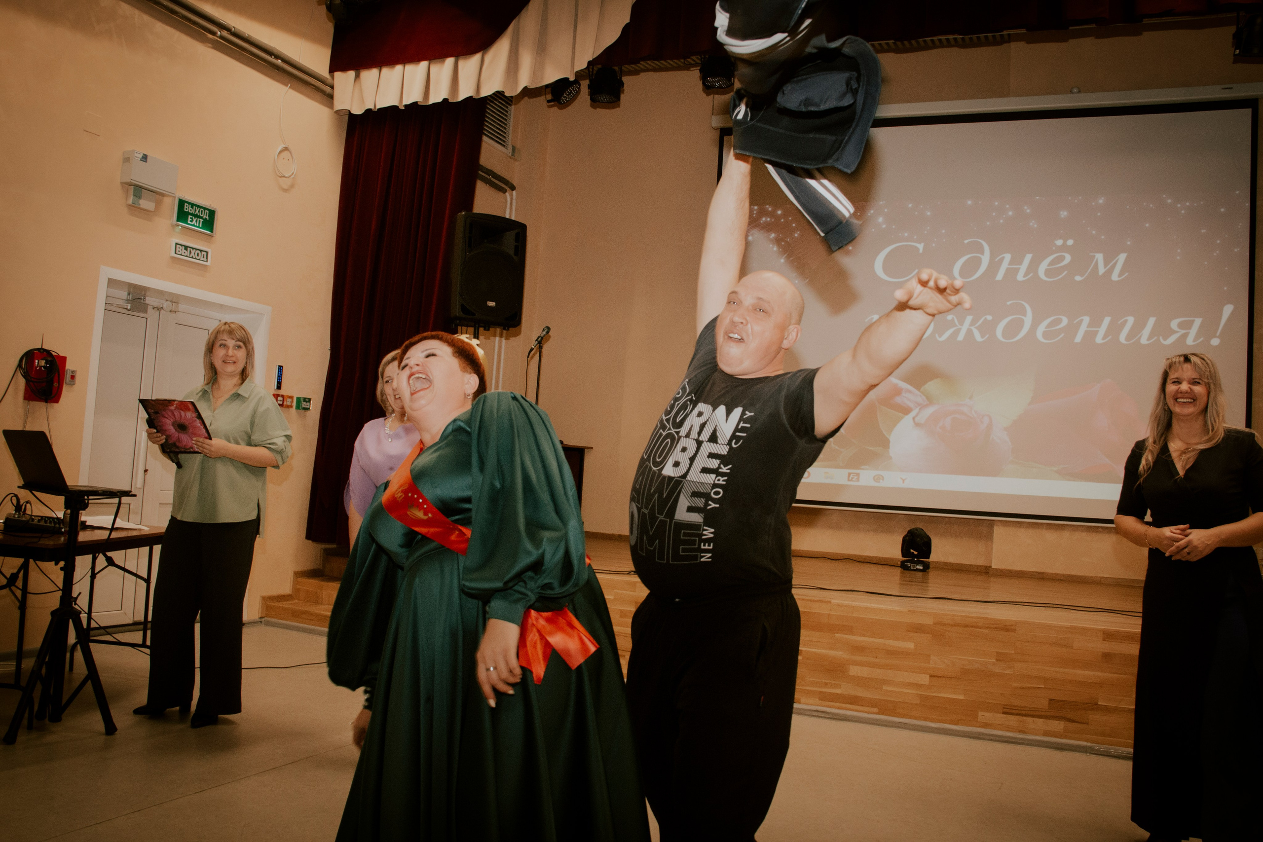 Нина и её 18). ProFoto