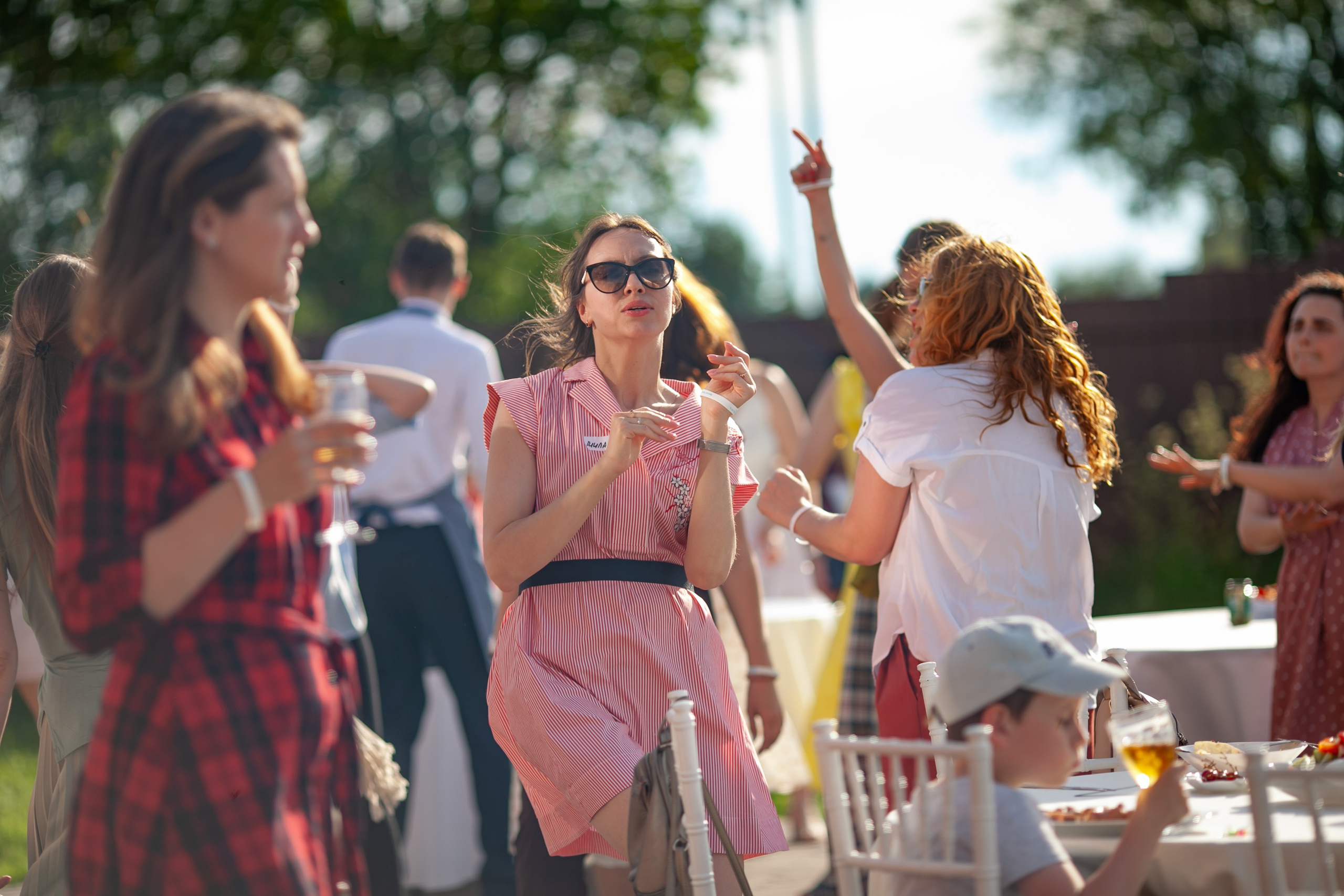 Встреча клуба Блиновской «Семья». Двойняшки-фотографы Анна и Анастасия в Санкт-Петербурге