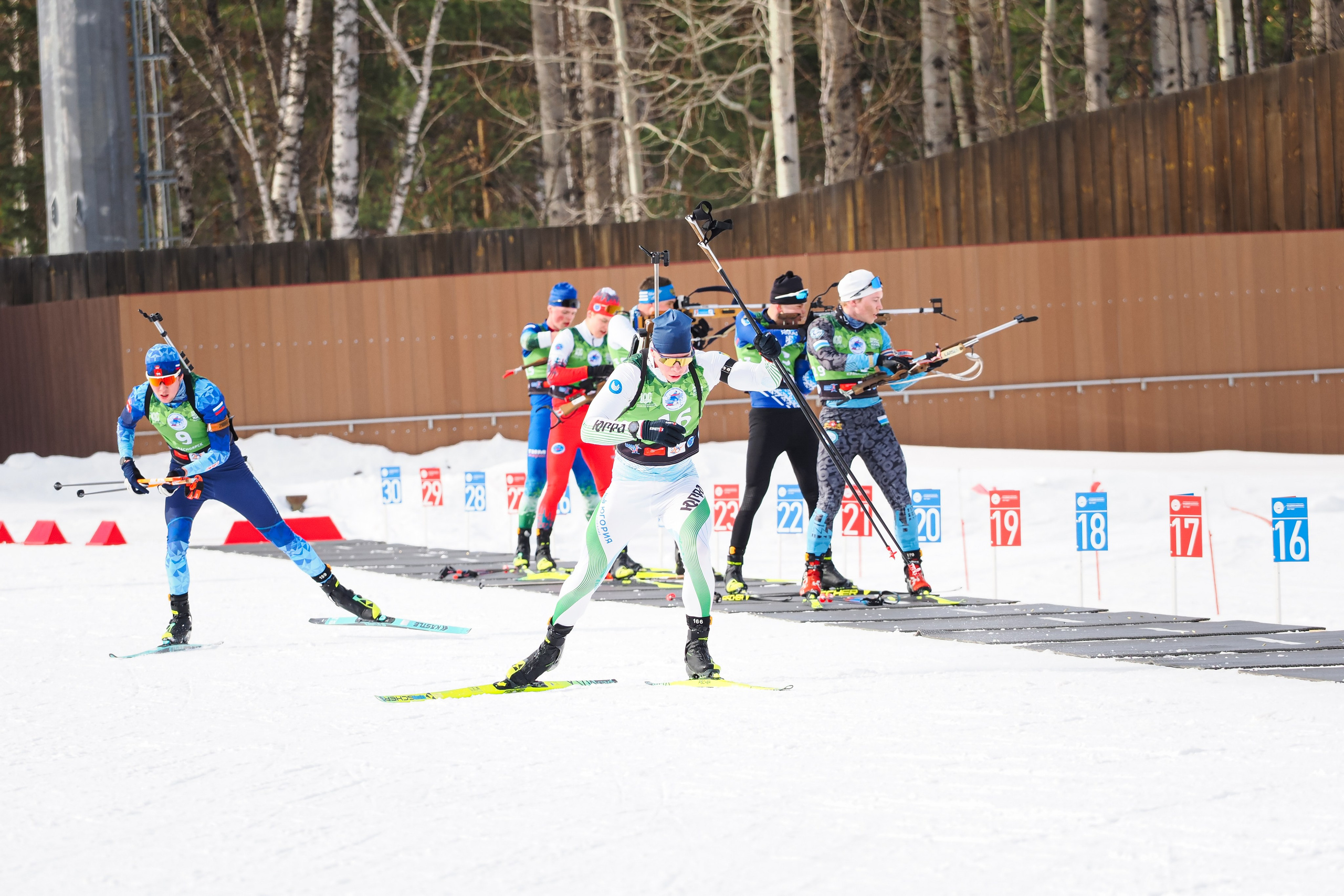 Биатлон / Первенство России. Репортажный фотограф Алексей Козьмин
