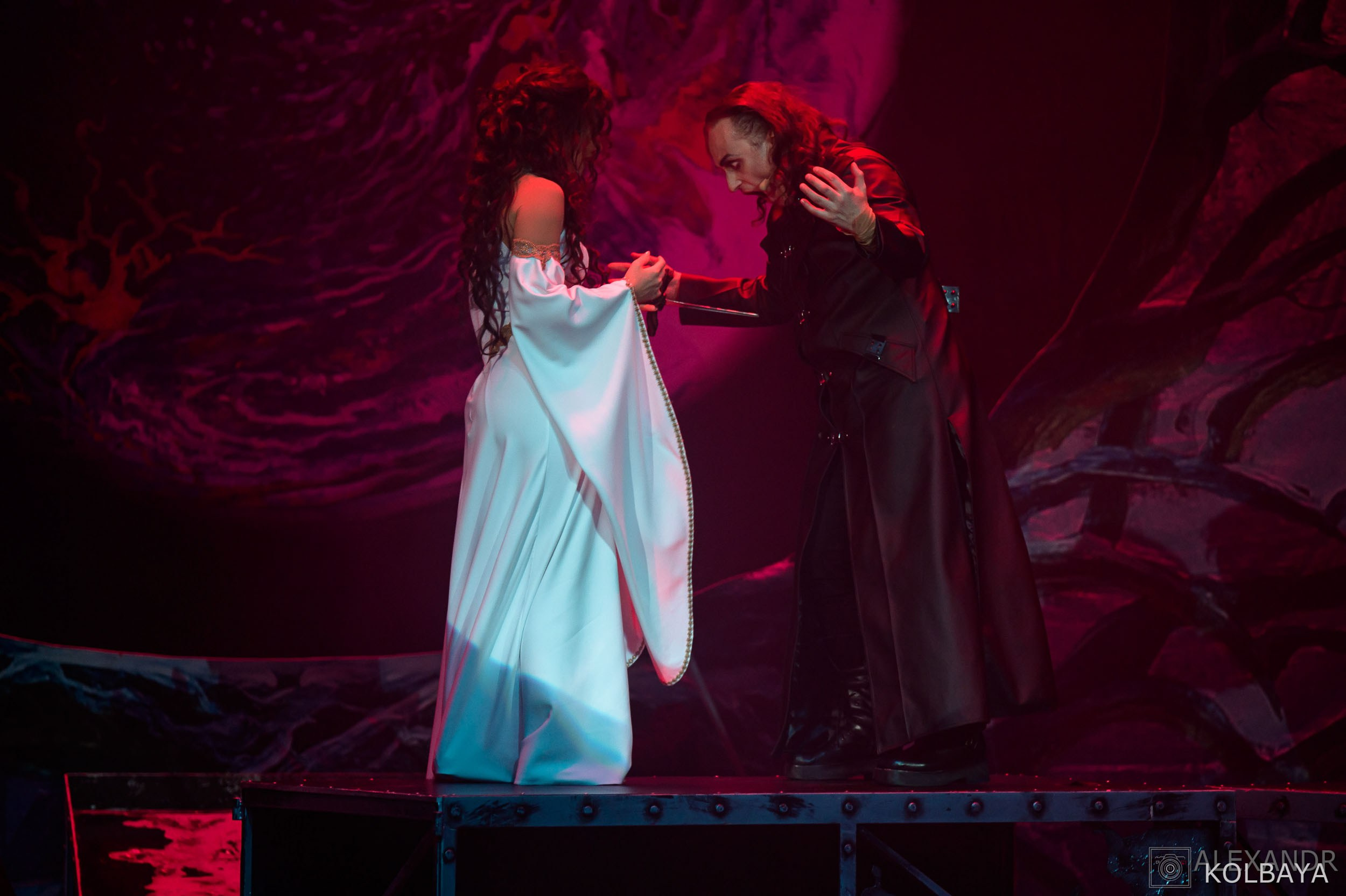 Мюзикл Дракула. Концертный и театральный репортажный фотограф в Москве Александр Колбая