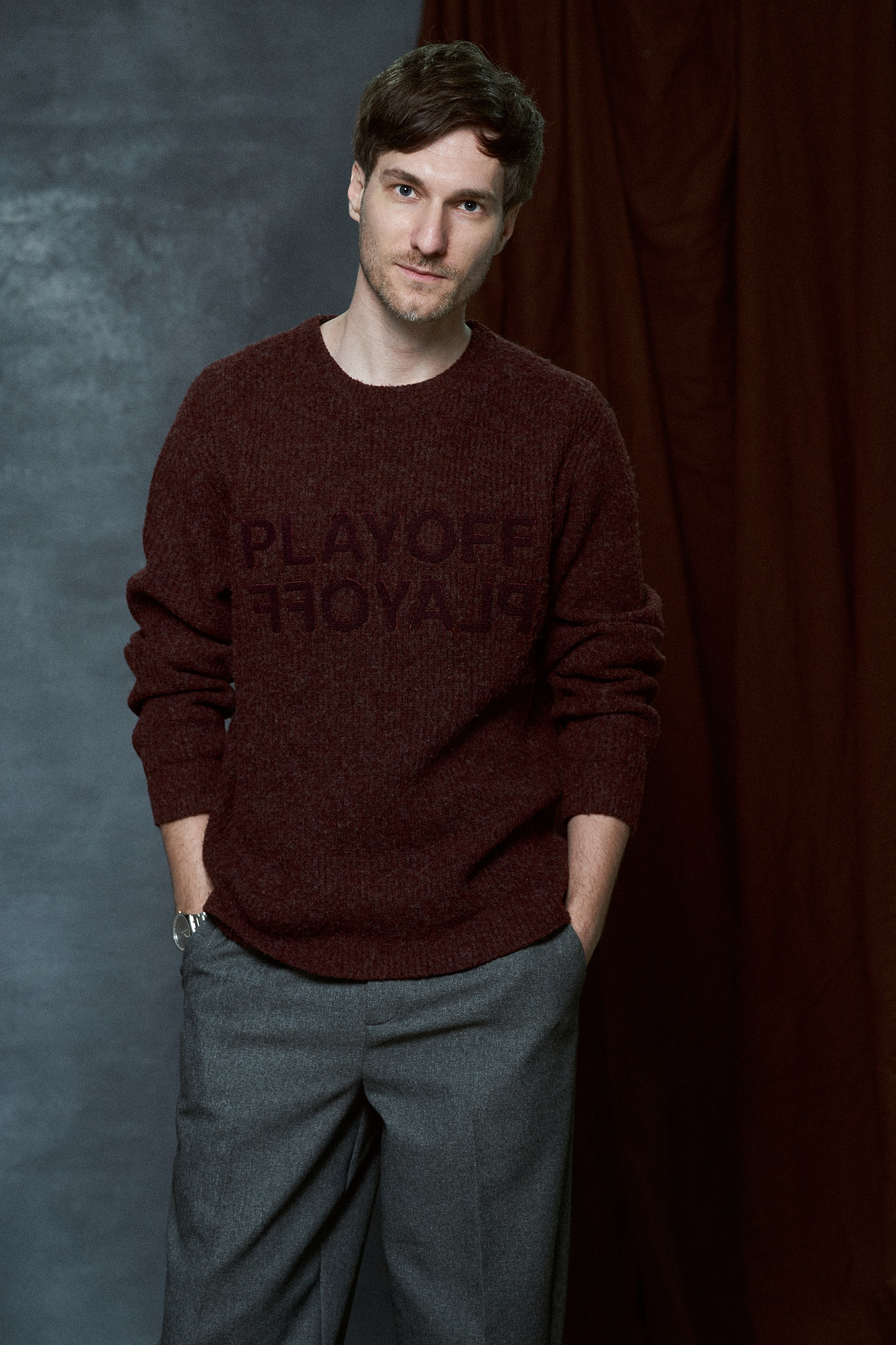 Мужской фотограф Курманаева Ирина Мужская фотосессия. Мужская съемка. прогулка по городу. Прогулка по Питеру. Мужские позы для фотосессий Мужской фотограф Фотосессия для парней