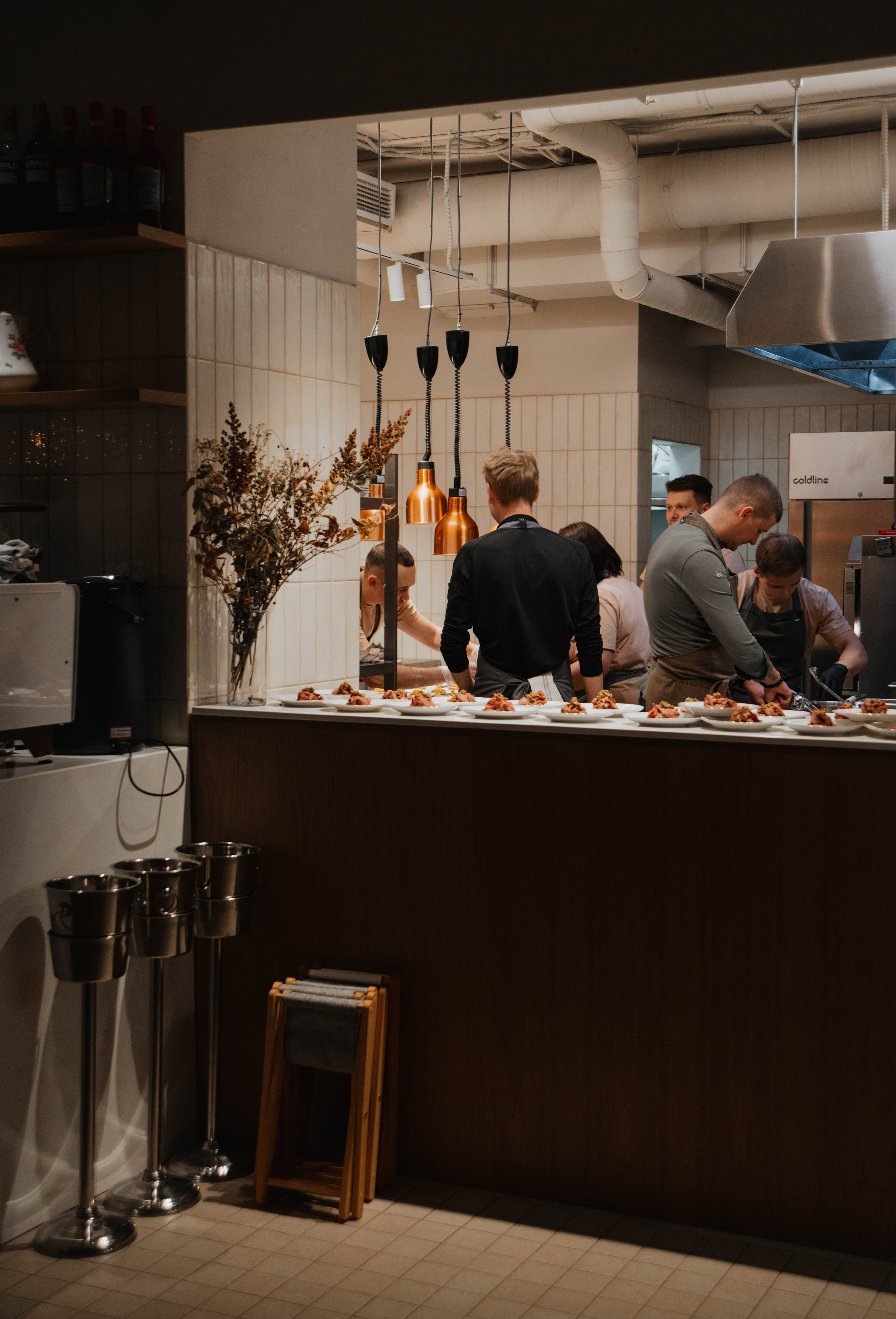 Шеф-тейбл в ресторане La Volte. Ксения Glossa. Портретный и репортажный фотограф в Самаре