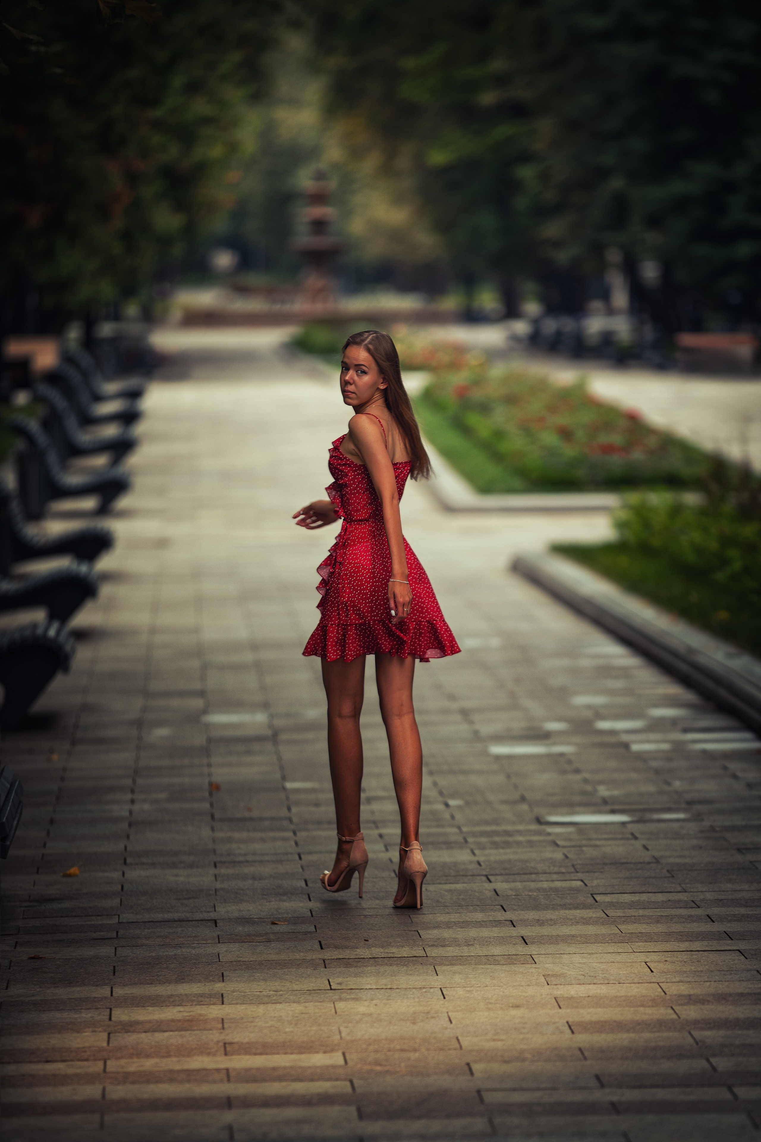 Фотопрогулка по Речному Вокзалу. Фотограф портретист в Троицке и Москве Иван Парусиди