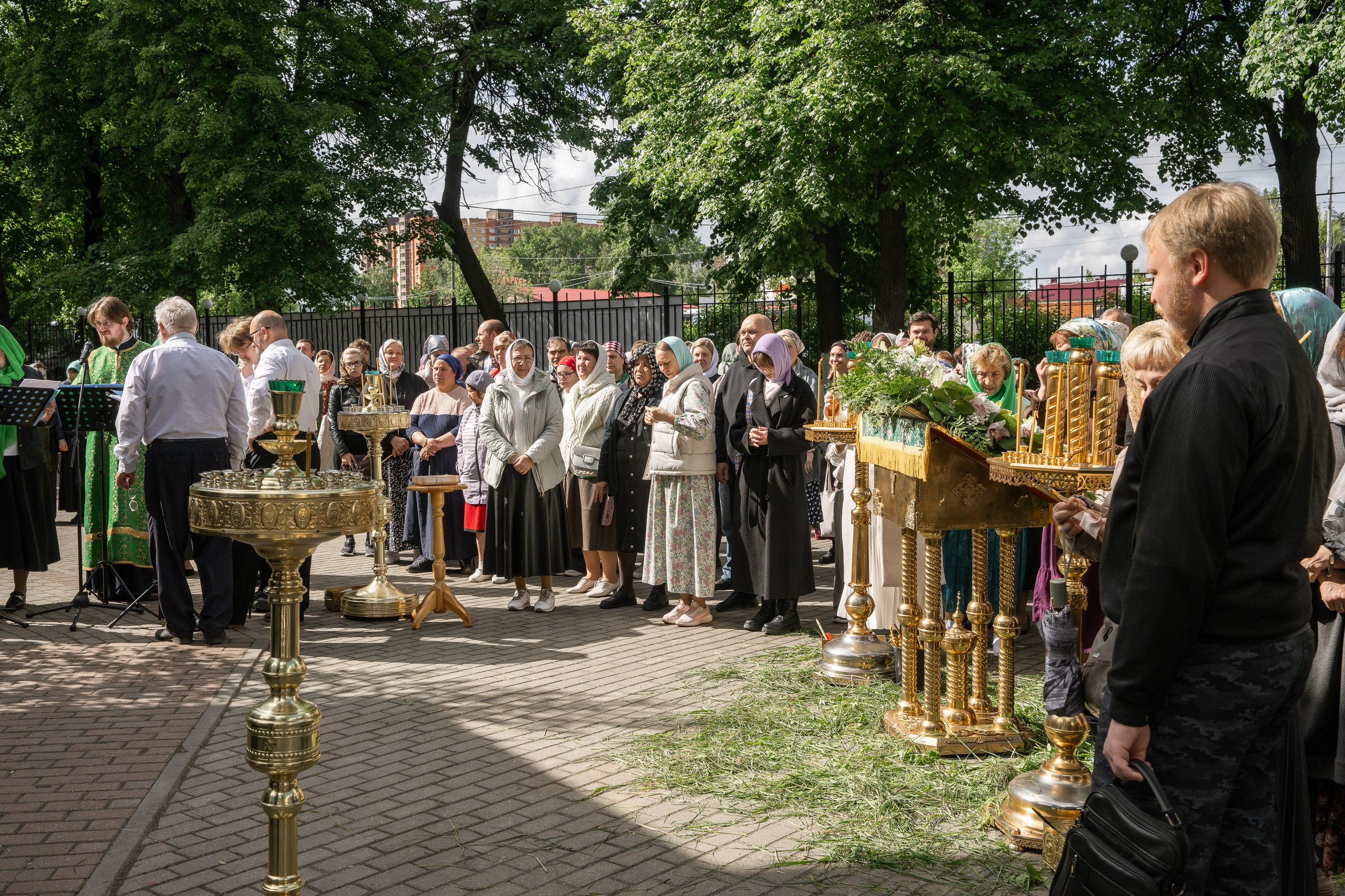 Престольный праздник в храме Троицы Живоначальной. Фотограф Москва/Подмосковье