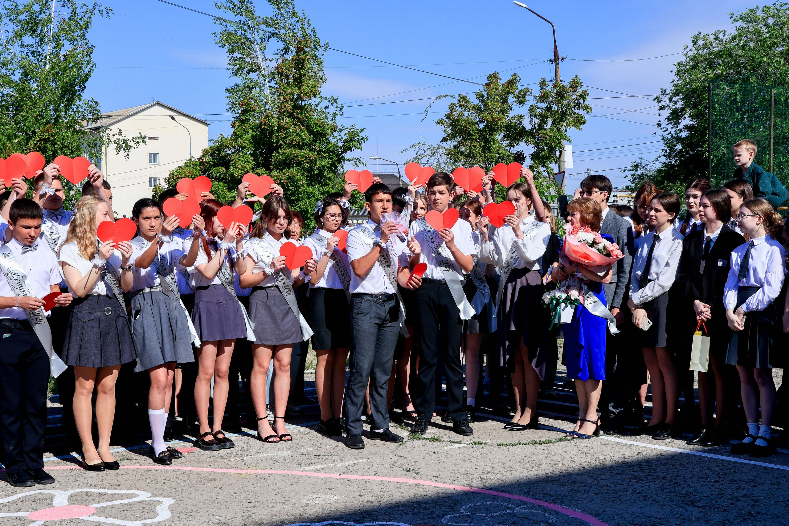 ШКОЛА ПОСЛЕДНИЙ ЗВОНОК. Свадебный фотограф — видеограф в г. Астрахань Екатерина Юмашева