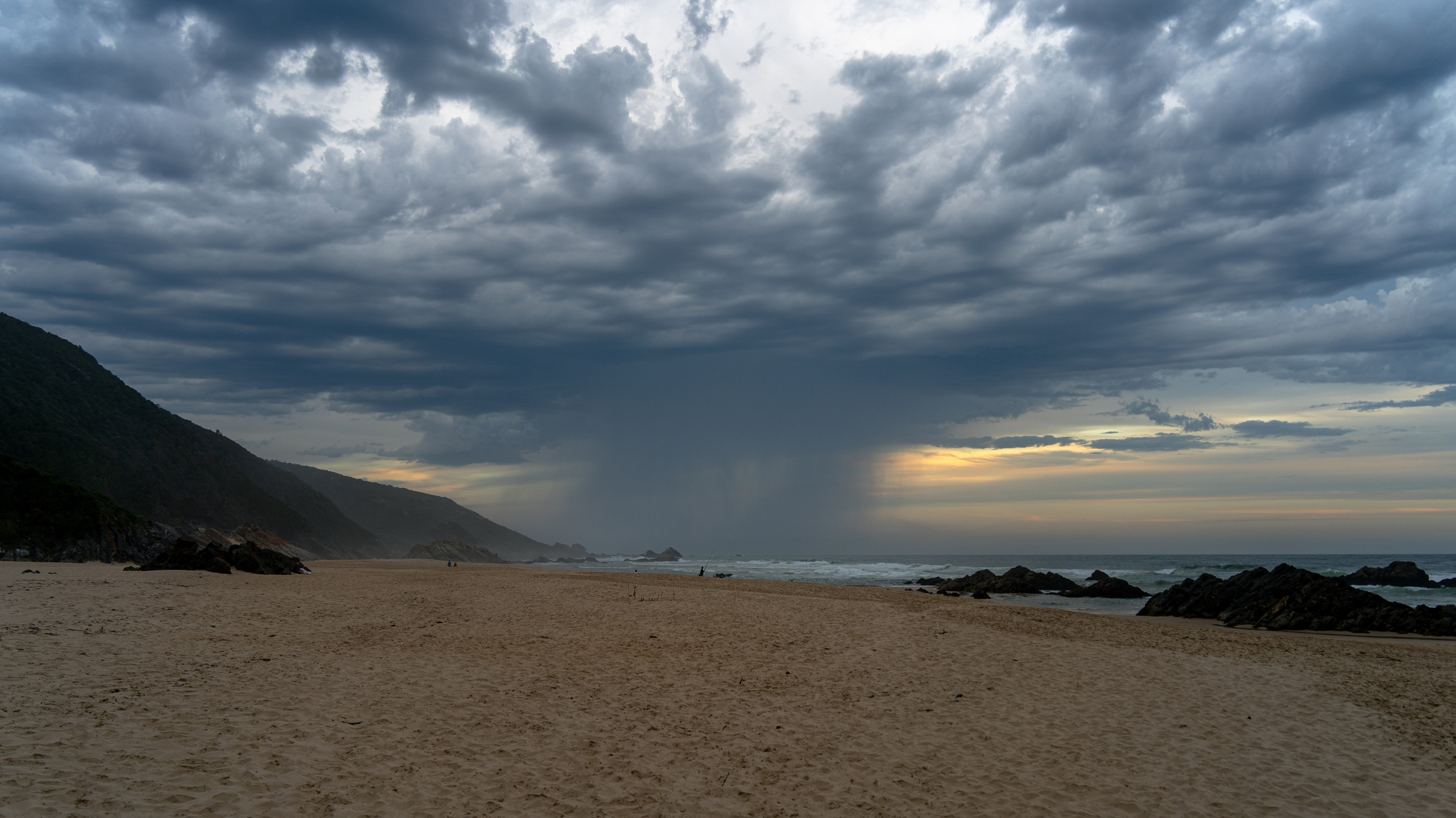 ЮАР. Amateur photographer Nikolai Abushinov