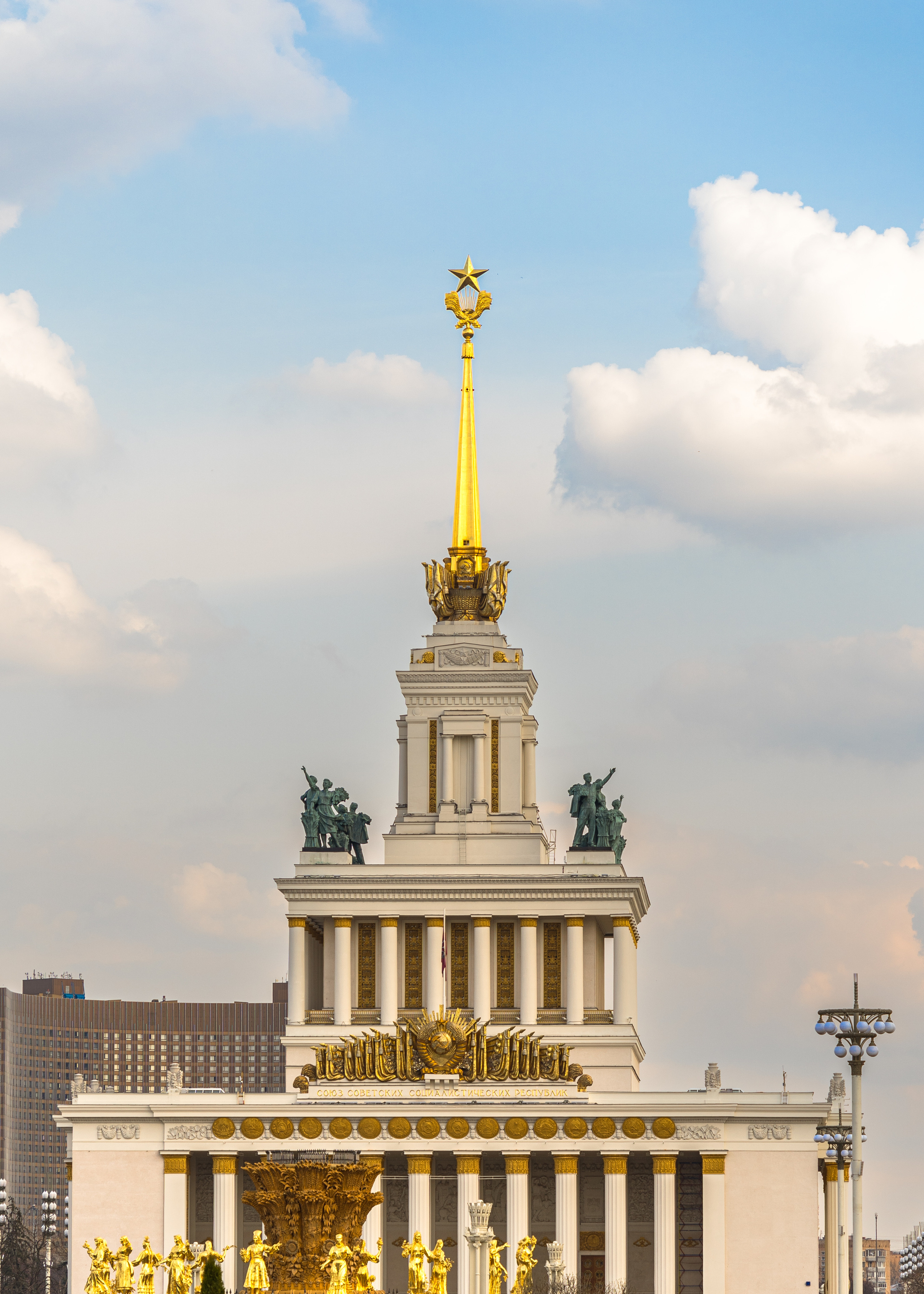 Москва. Amateur photographer Nikolai Abushinov