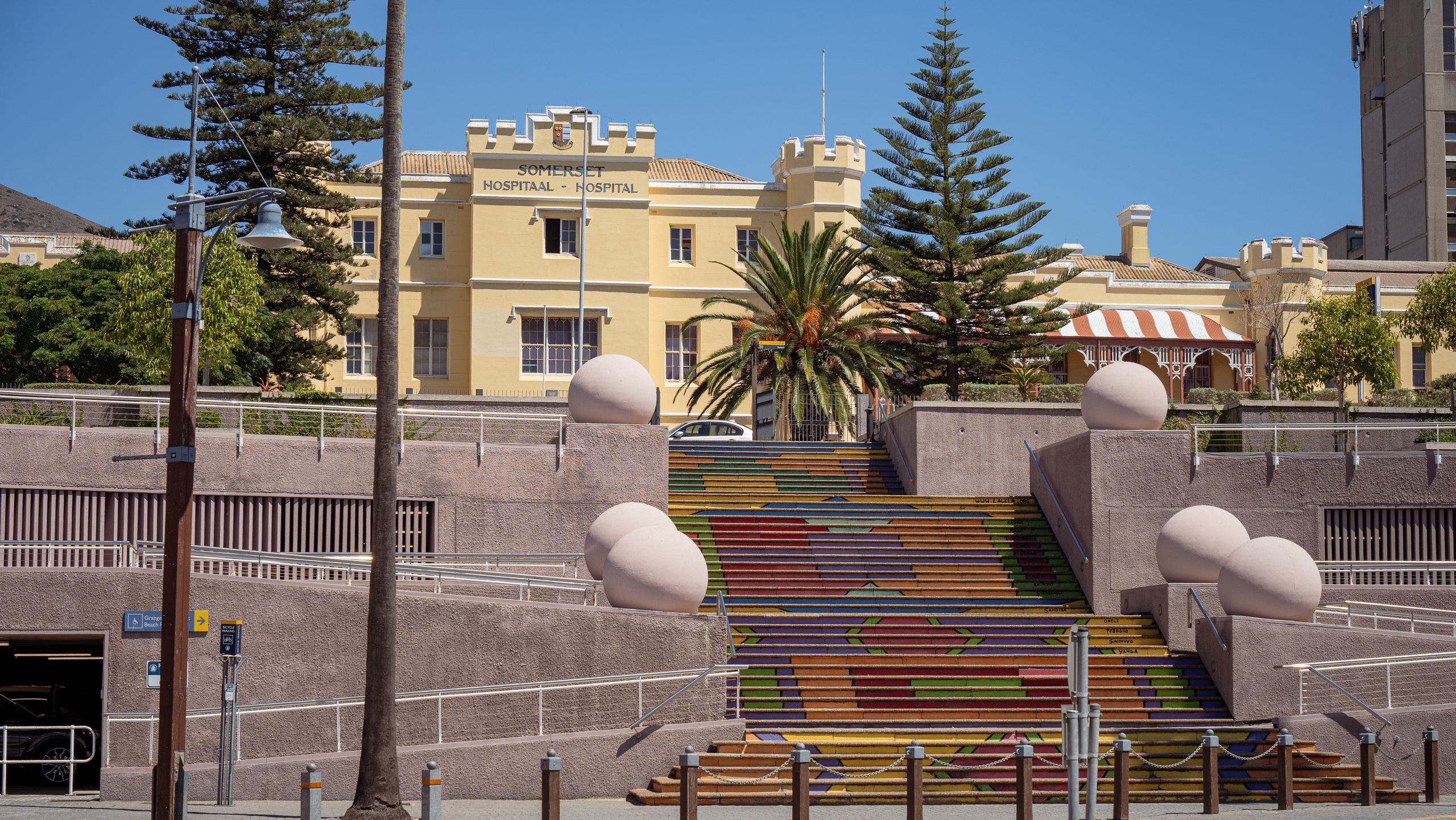 ЮАР. Amateur photographer Nikolai Abushinov