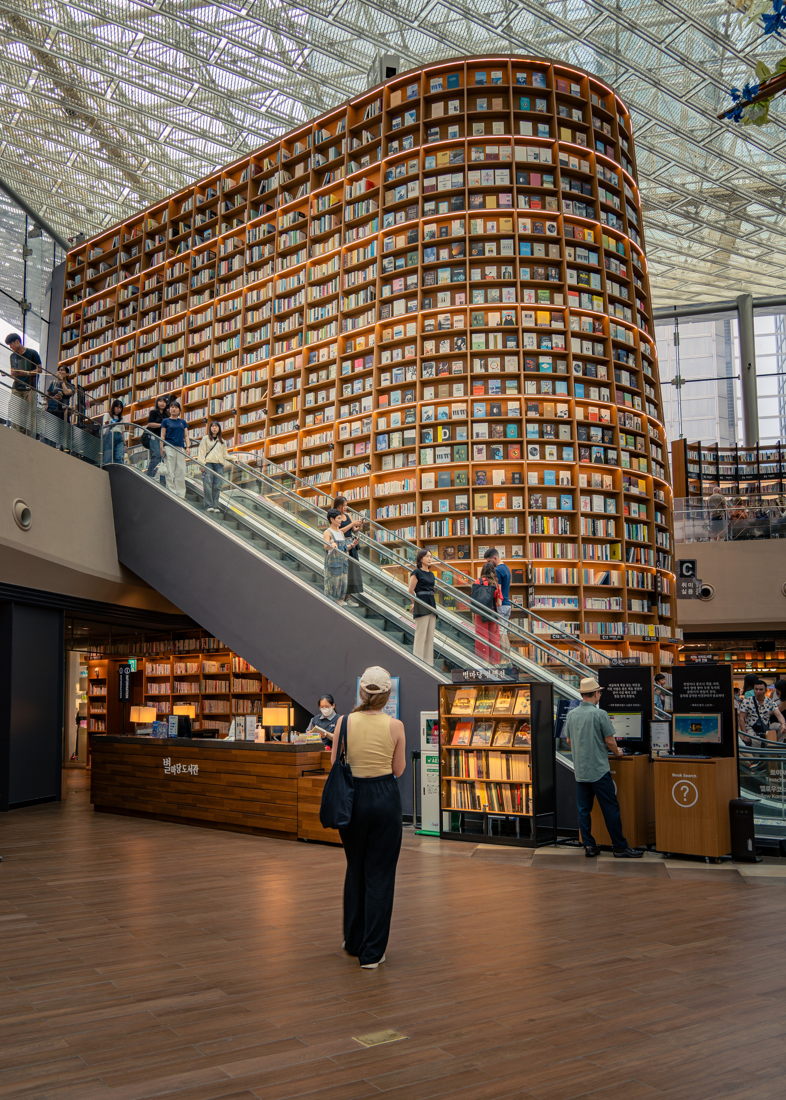 Amateur photographer Nikolai Abushinov