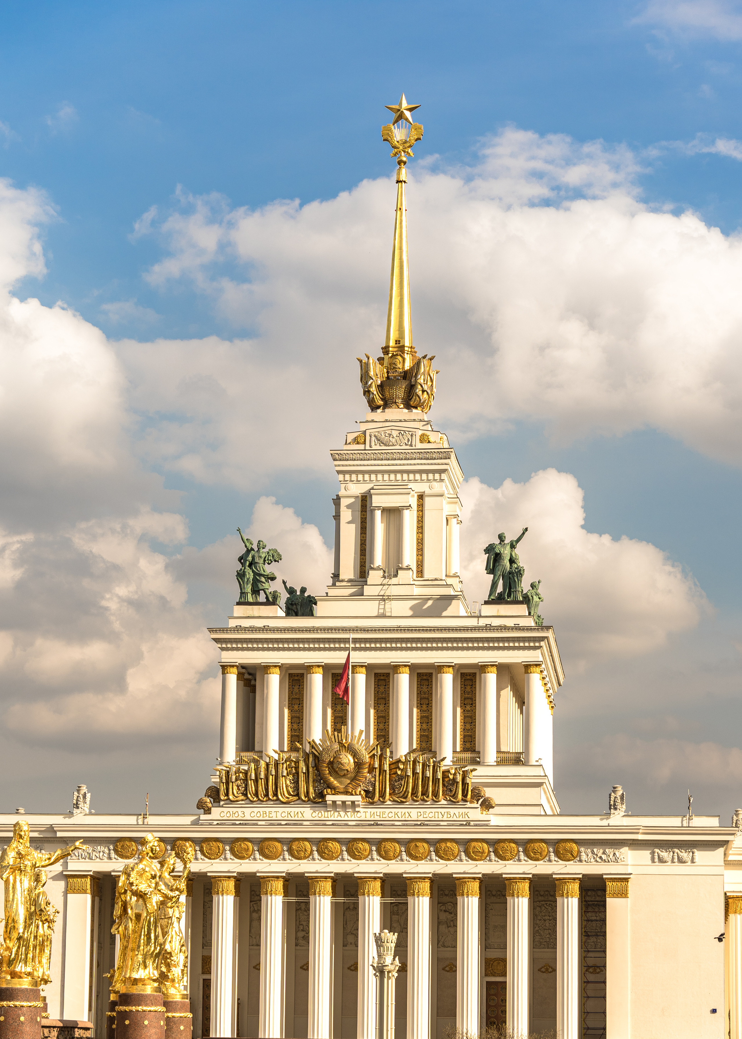 Москва. Amateur photographer Nikolai Abushinov