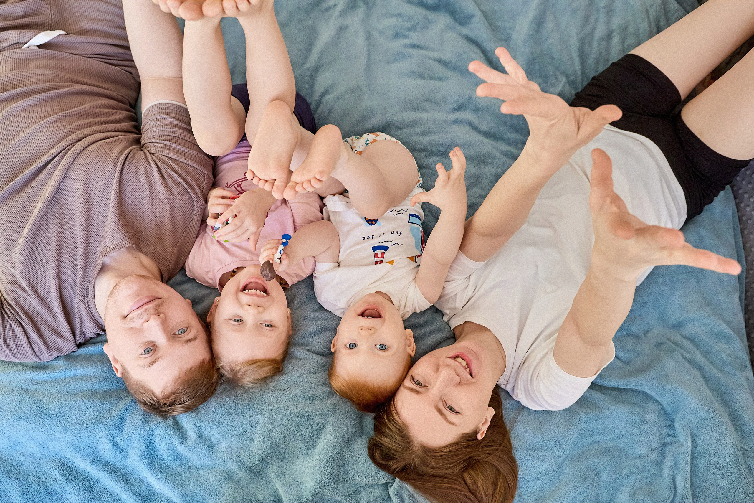 Юля и её семья. Фотограф Настя Че