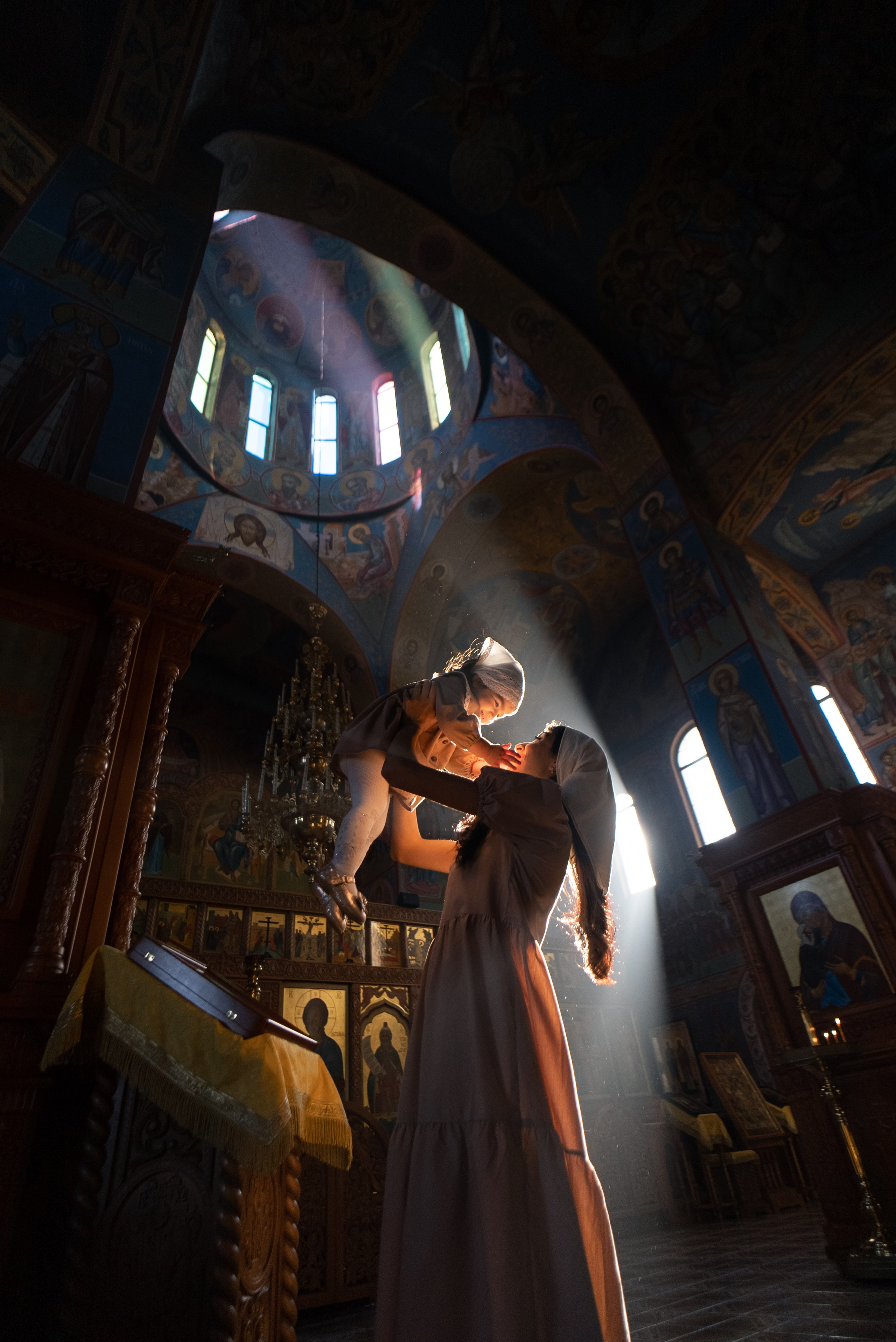 В Успенском храме. Семейный фотограф и видеограф Алёна Ким