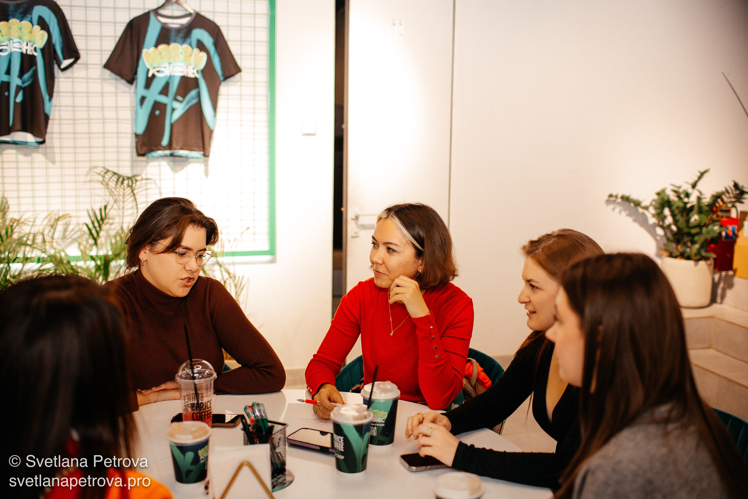Съемка мероприятия. Coffee Break. Осень 2025. Фотограф Светлана Петрова