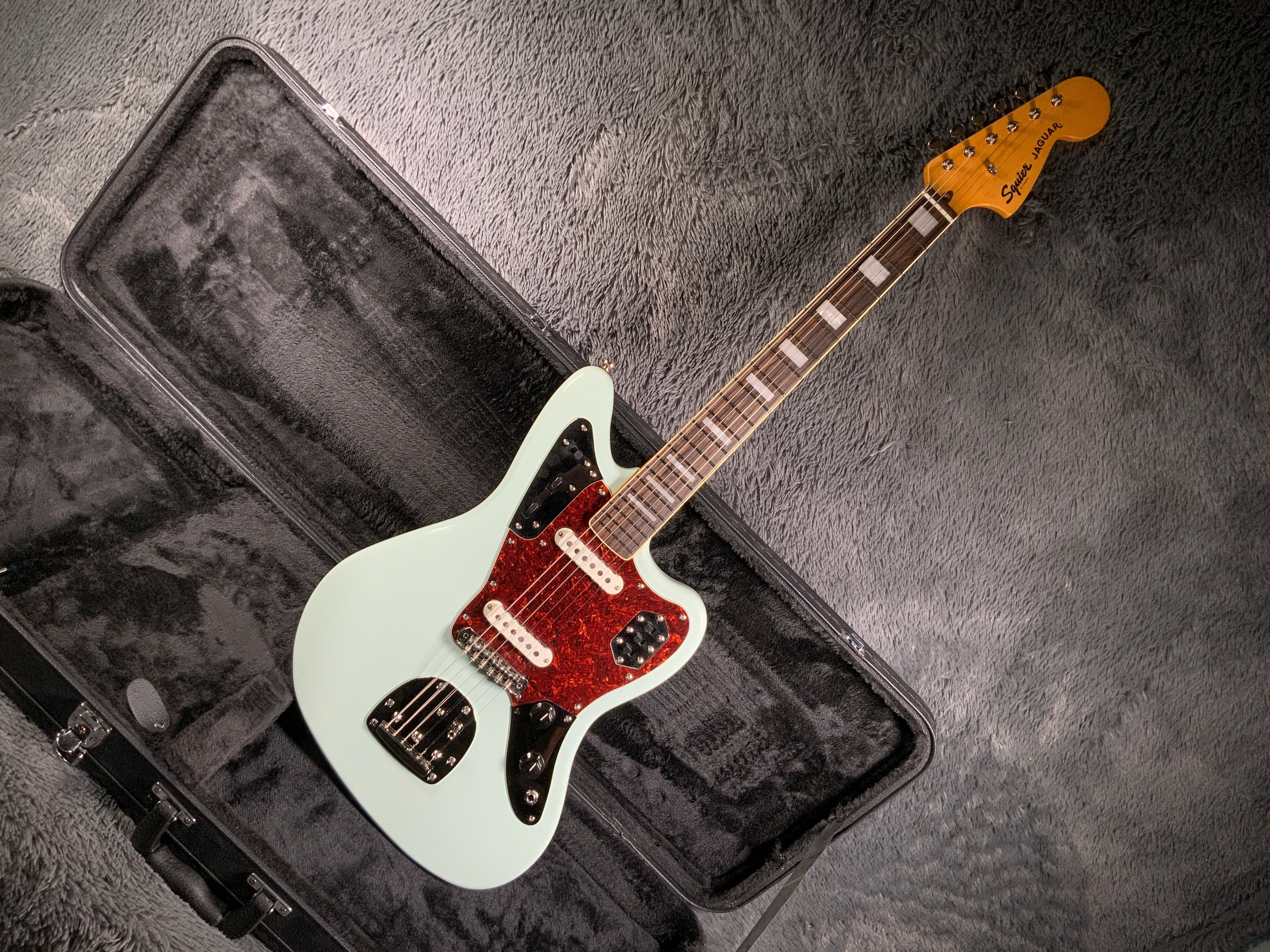 Squier by Fender Jaguar 70's Classic Vibe