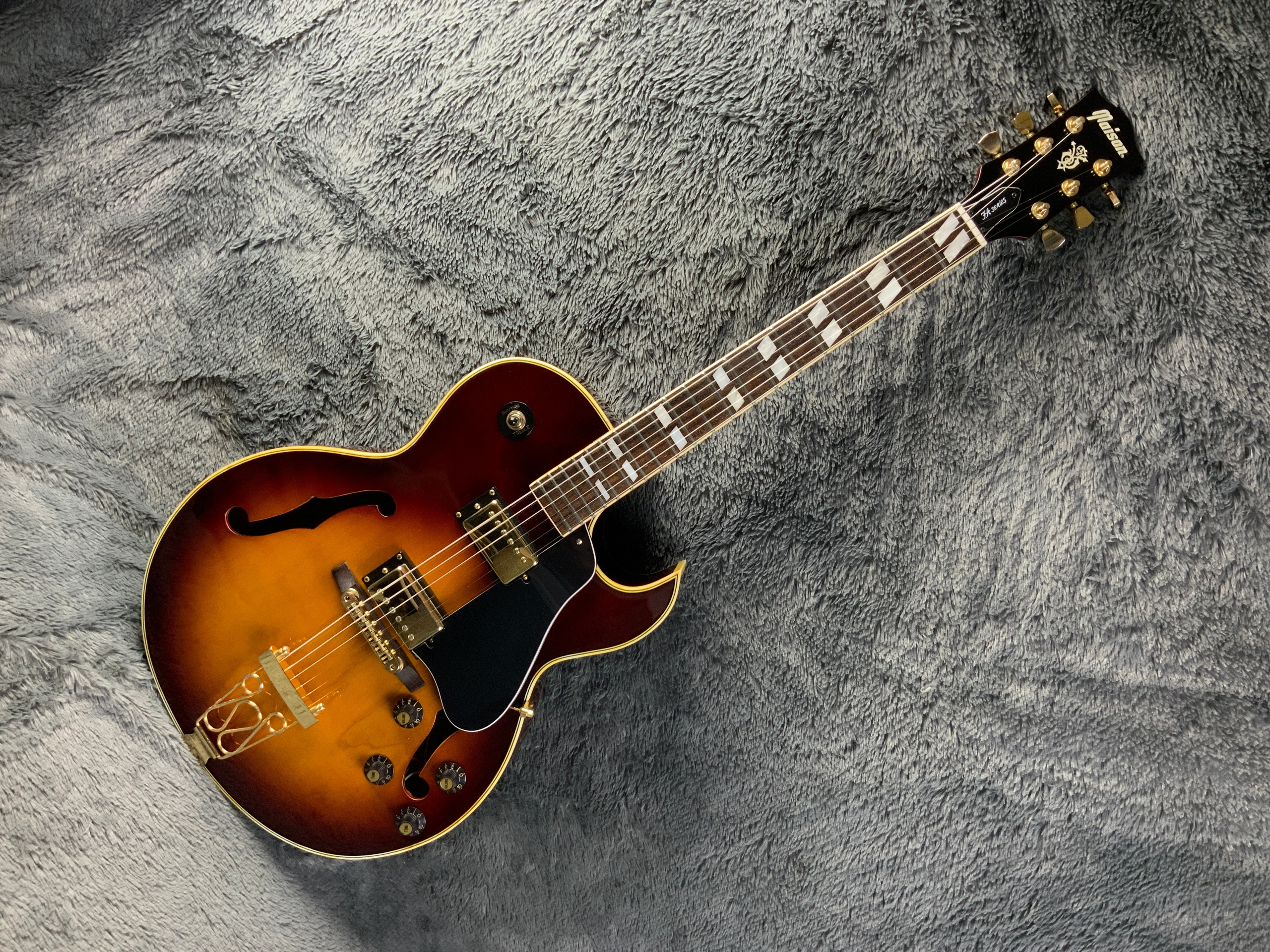 Maison FA-660 Gibson ES-175