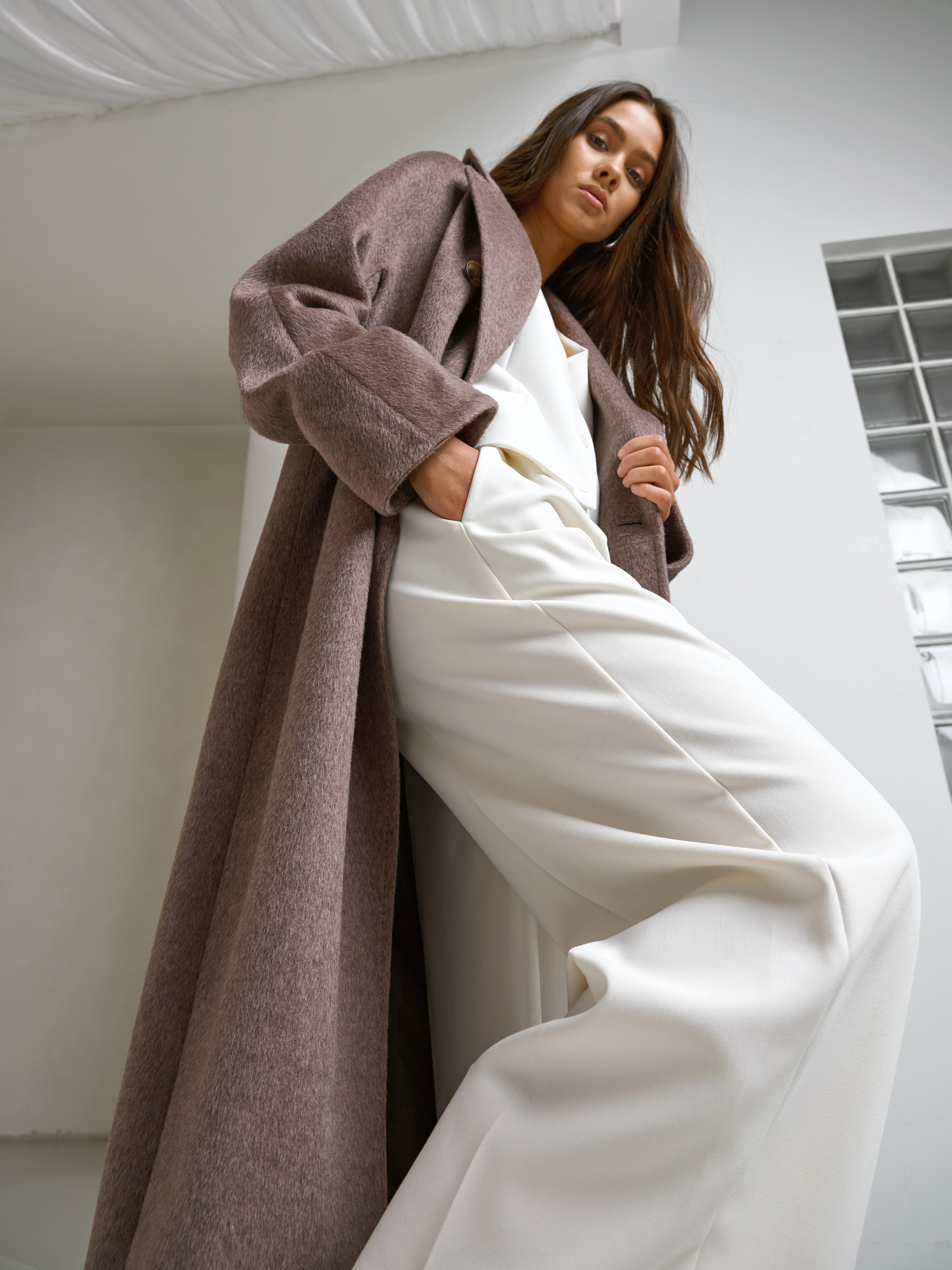 Лукбук для бренда верхней одежды Sheily. Fashion фотограф в Москве Ксения Чупрунова