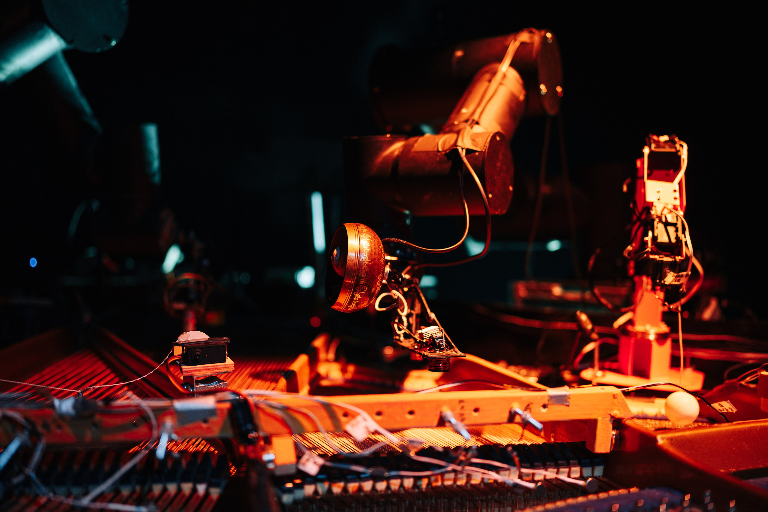 INTERVALS.EXHIBITION. @tomrus: Рустам Шагиморданов — фотограф