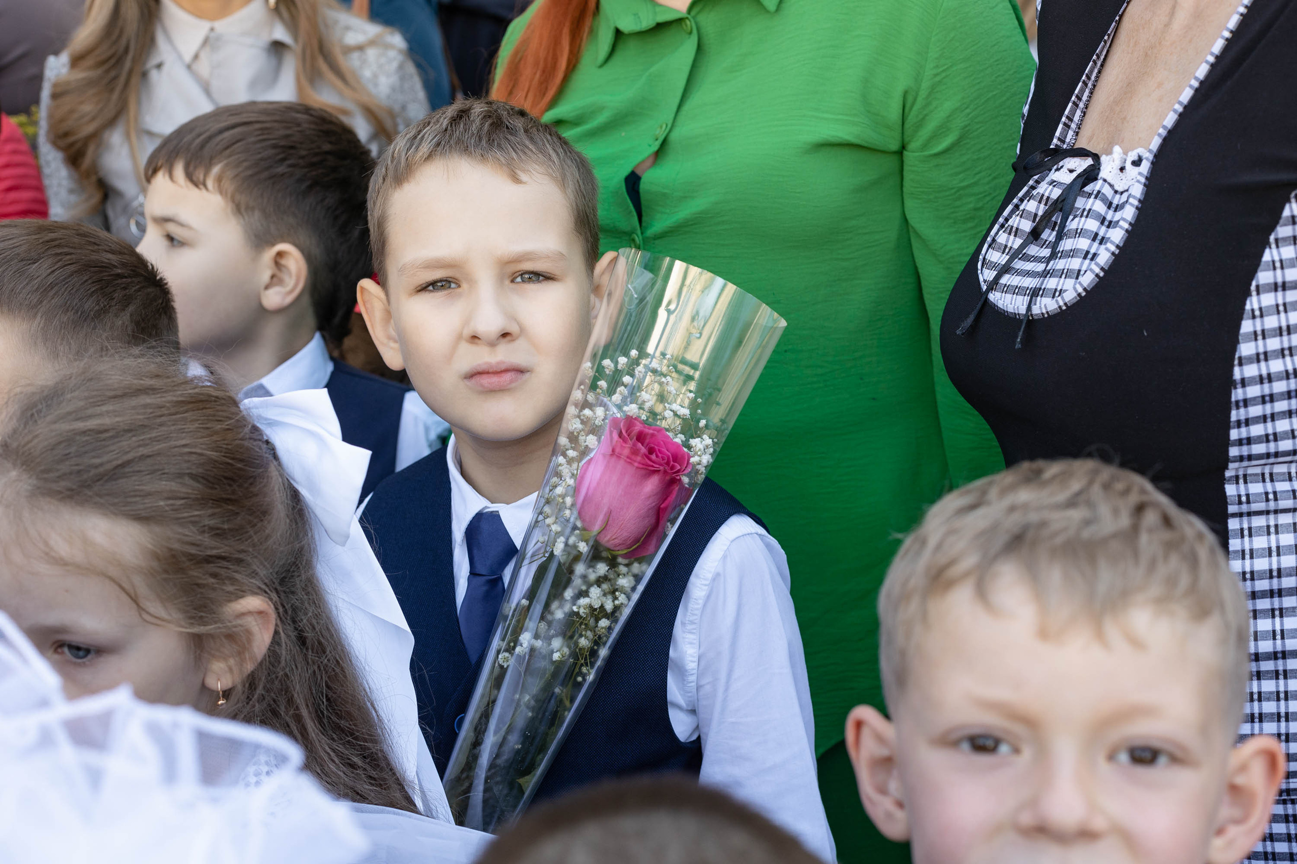 1 сентября. «Первоклашки». Фотограф Григорьева Ольга. Портретная, семейная съёмка, Love Stori, видеосъёмка в городе Чита. Выпускные альбомы, фотокниги