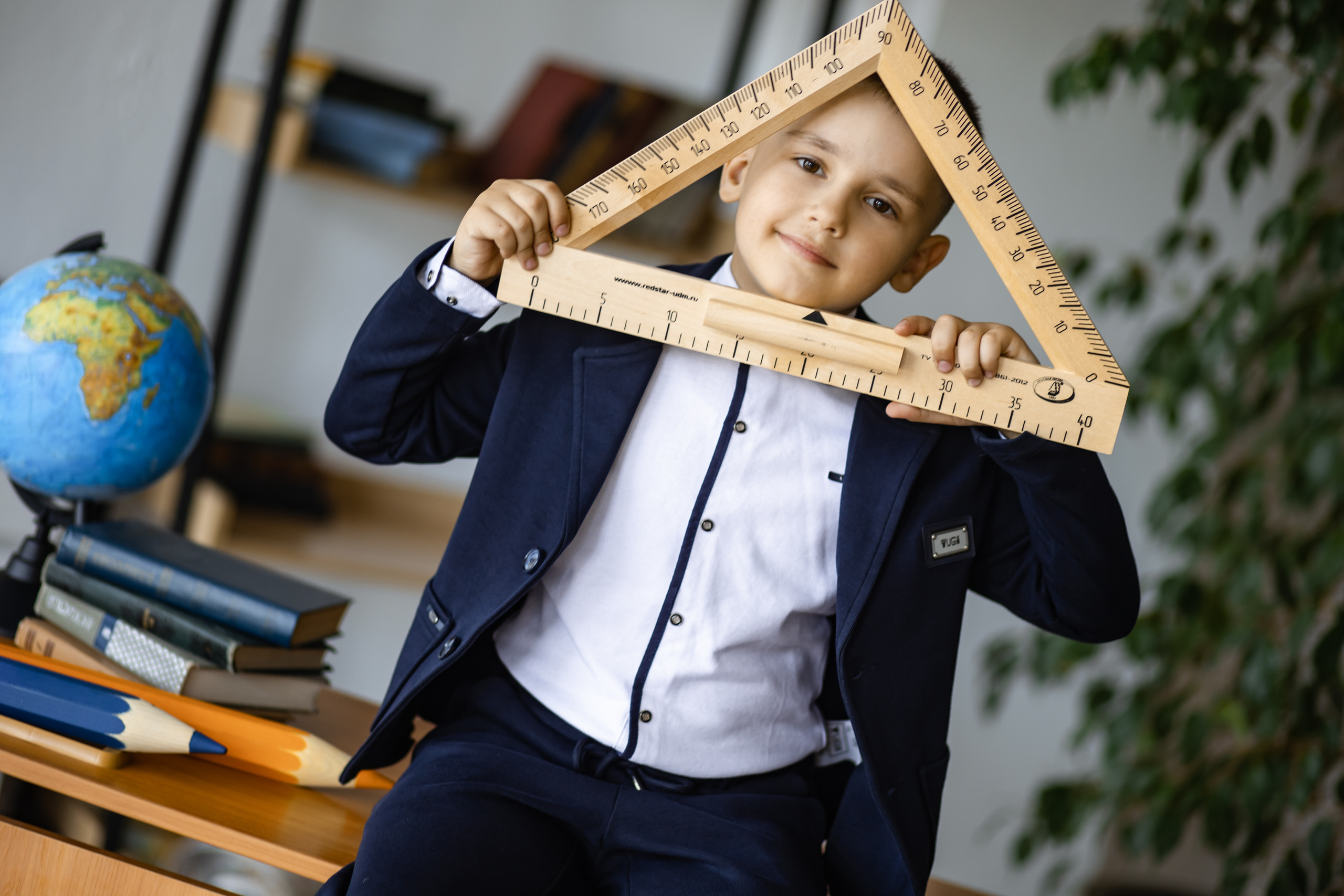 Фотопроект «1 СЕНТЯБРЯ». Фотограф Григорьева Ольга. Портретная, семейная съёмка, Love Stori, видеосъёмка в городе Чита. Выпускные альбомы, фотокниги