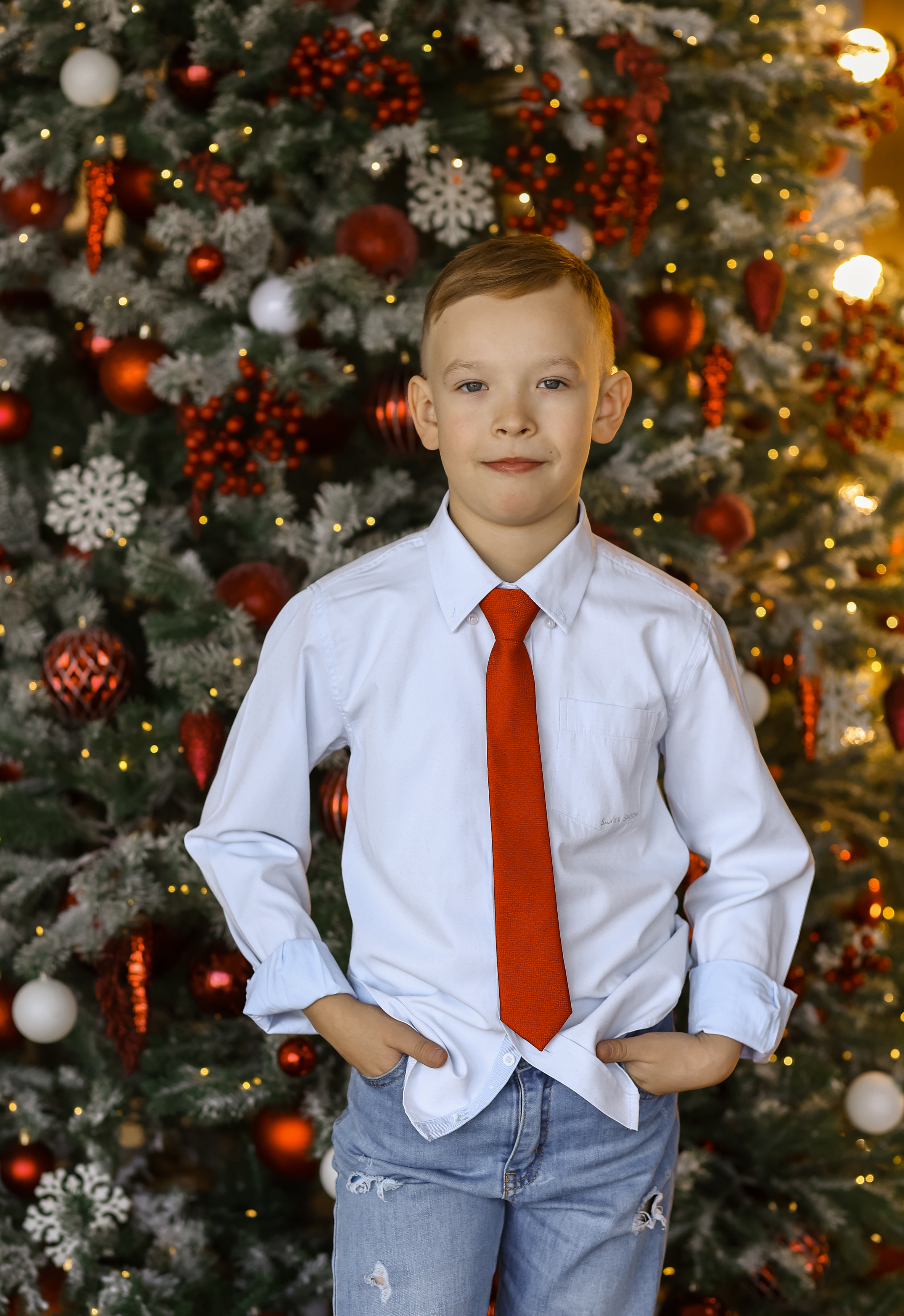 Новогодняя съёмка в студии. Фотограф Григорьева Ольга. Портретная, семейная съёмка, Love Stori, видеосъёмка в городе Чита. Выпускные альбомы, фотокниги