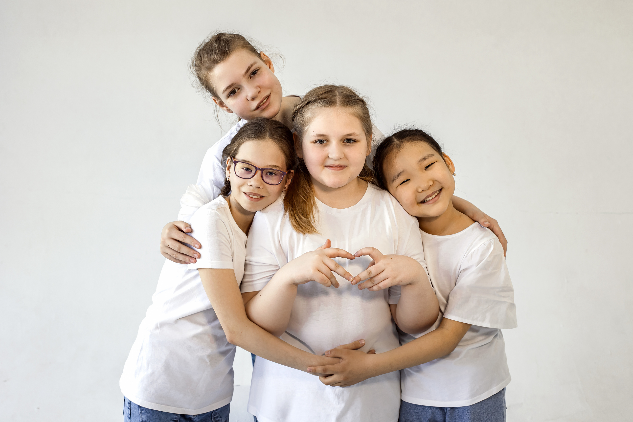 <title> Выпускной альбом Чита, Школа Чита, детский сад Чита, живое фото. Фотограф Григорьева Ольга. Портретная, семейная съёмка, Love Stori, видеосъёмка в городе Чита. Выпускные альбомы, фотокниги