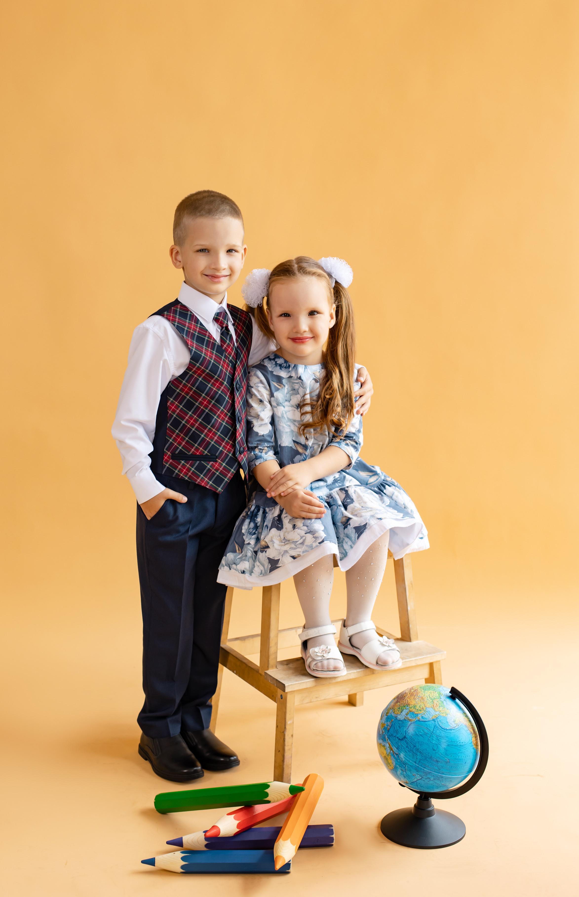 Фотопроект «1 СЕНТЯБРЯ». Фотограф Григорьева Ольга. Портретная, семейная съёмка, Love Stori, видеосъёмка в городе Чита. Выпускные альбомы, фотокниги