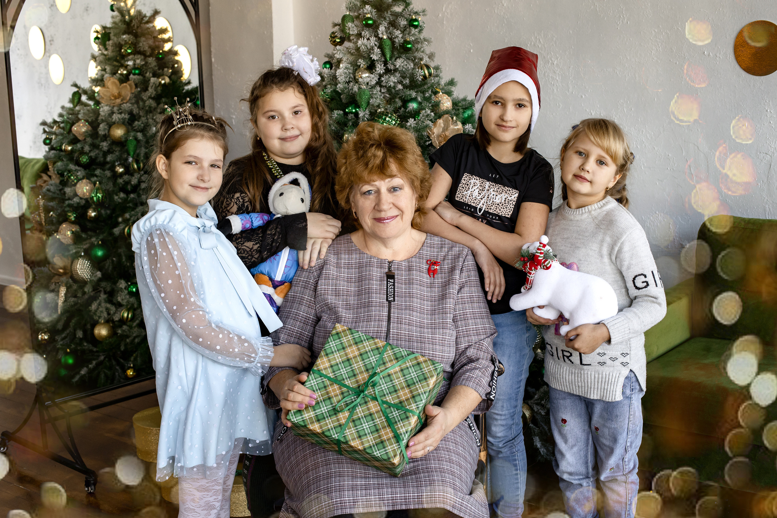 Новогодняя съёмка в студии. Фотограф Григорьева Ольга. Портретная, семейная съёмка, Love Stori, видеосъёмка в городе Чита. Выпускные альбомы, фотокниги