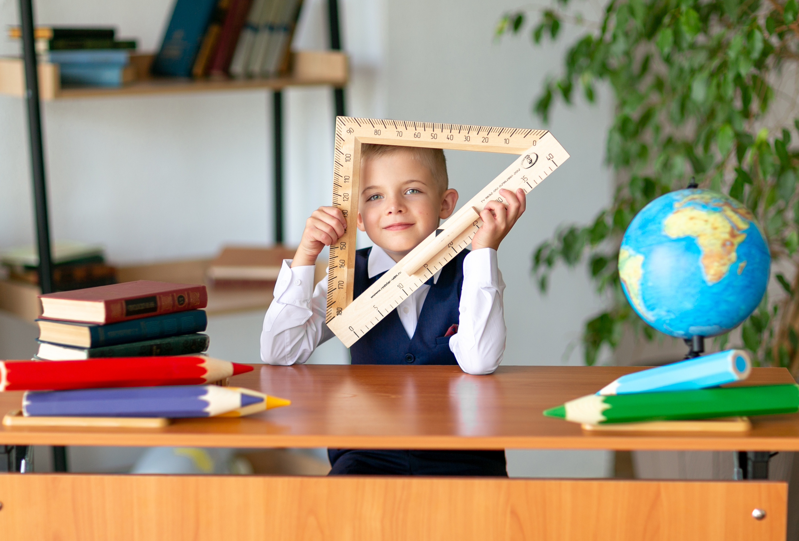 <title> Выпускной альбом Чита, Школа Чита, детский сад Чита,живоефото. Фотограф Григорьева Ольга. Портретная, семейная съёмка, Love Stori, видеосъёмка в городе Чита. Выпускные альбомы, фотокниги