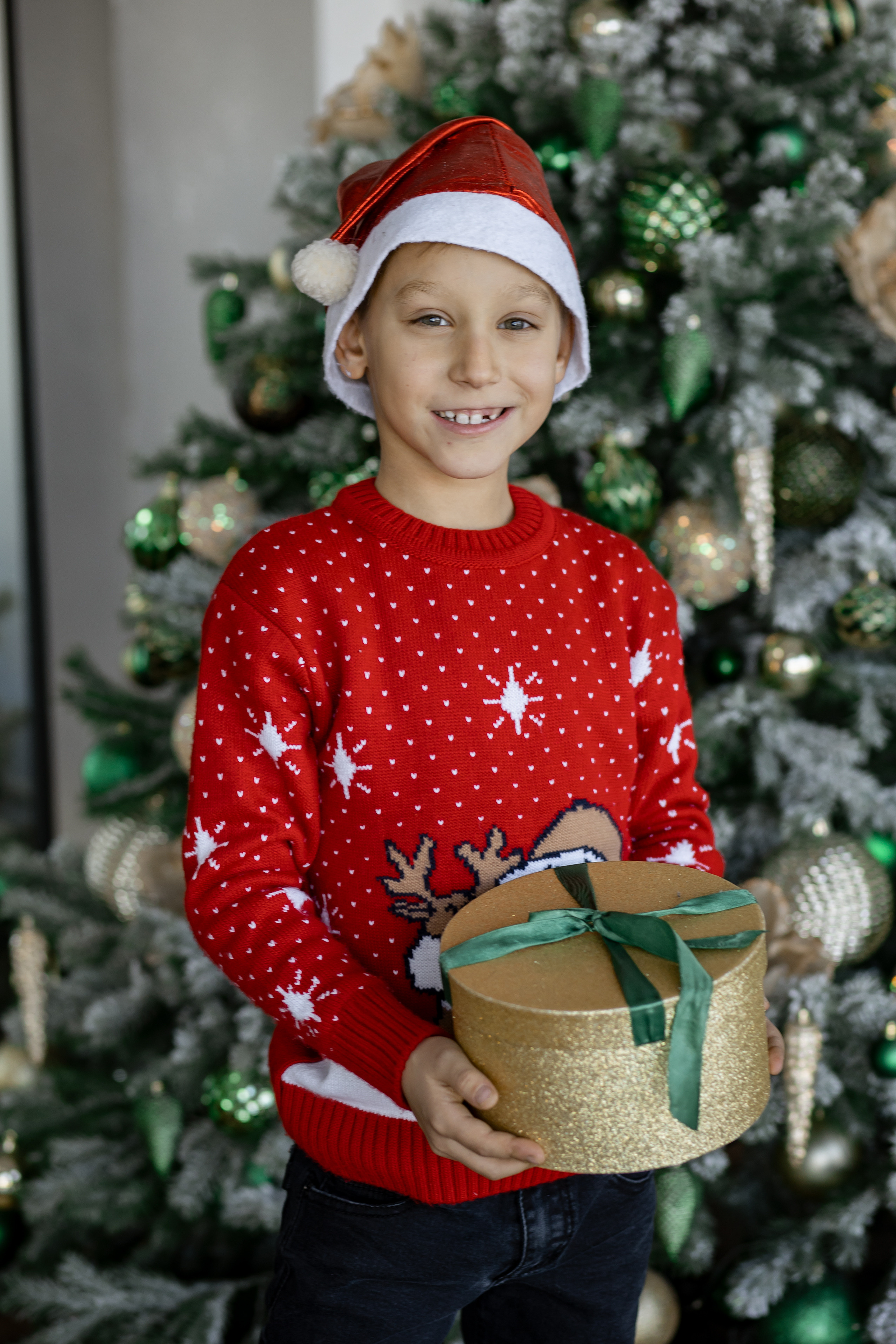 Новогодняя съёмка в студии. Фотограф Григорьева Ольга. Портретная, семейная съёмка, Love Stori, видеосъёмка в городе Чита. Выпускные альбомы, фотокниги