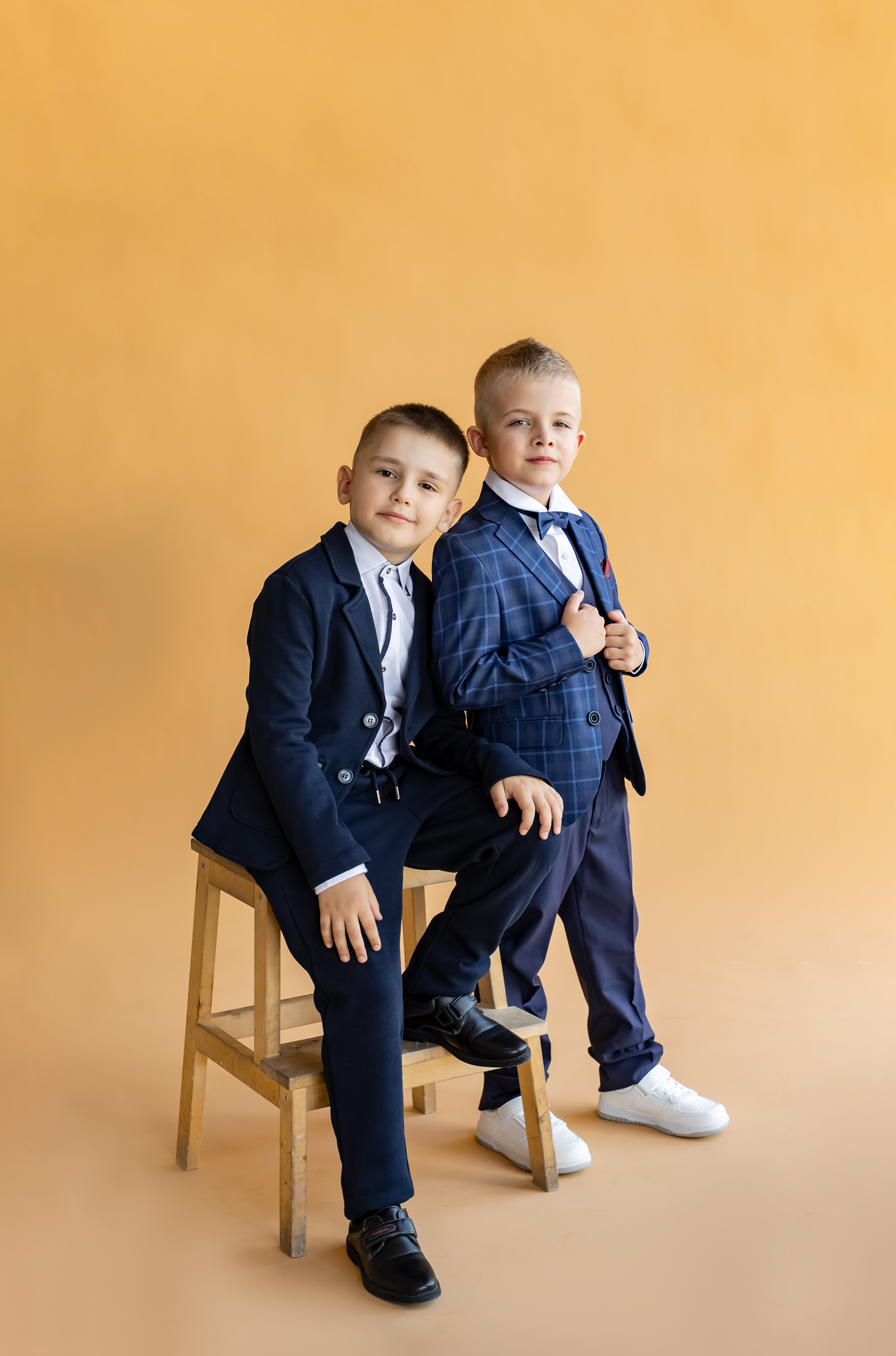 Фотопроект «1 СЕНТЯБРЯ». Фотограф Григорьева Ольга. Портретная, семейная съёмка, Love Stori, видеосъёмка в городе Чита. Выпускные альбомы, фотокниги