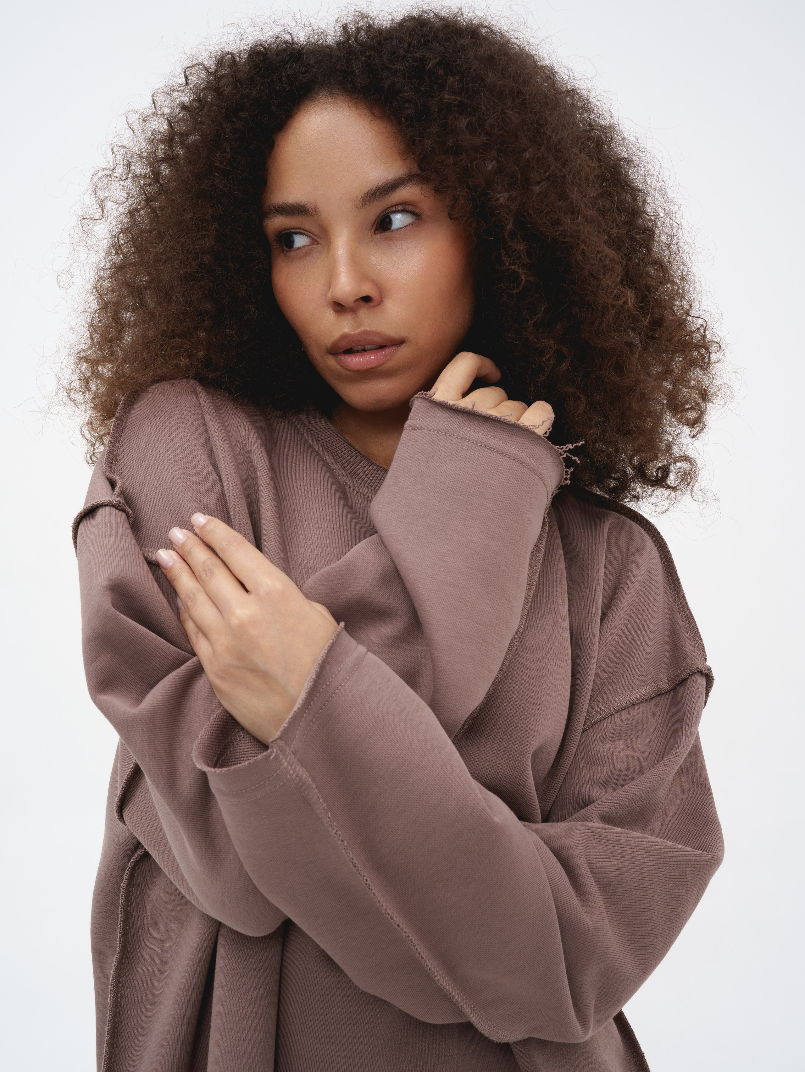 Свитшоты (вб и озон). Иван Упоров — фотограф, рилсмейкер чебоксары