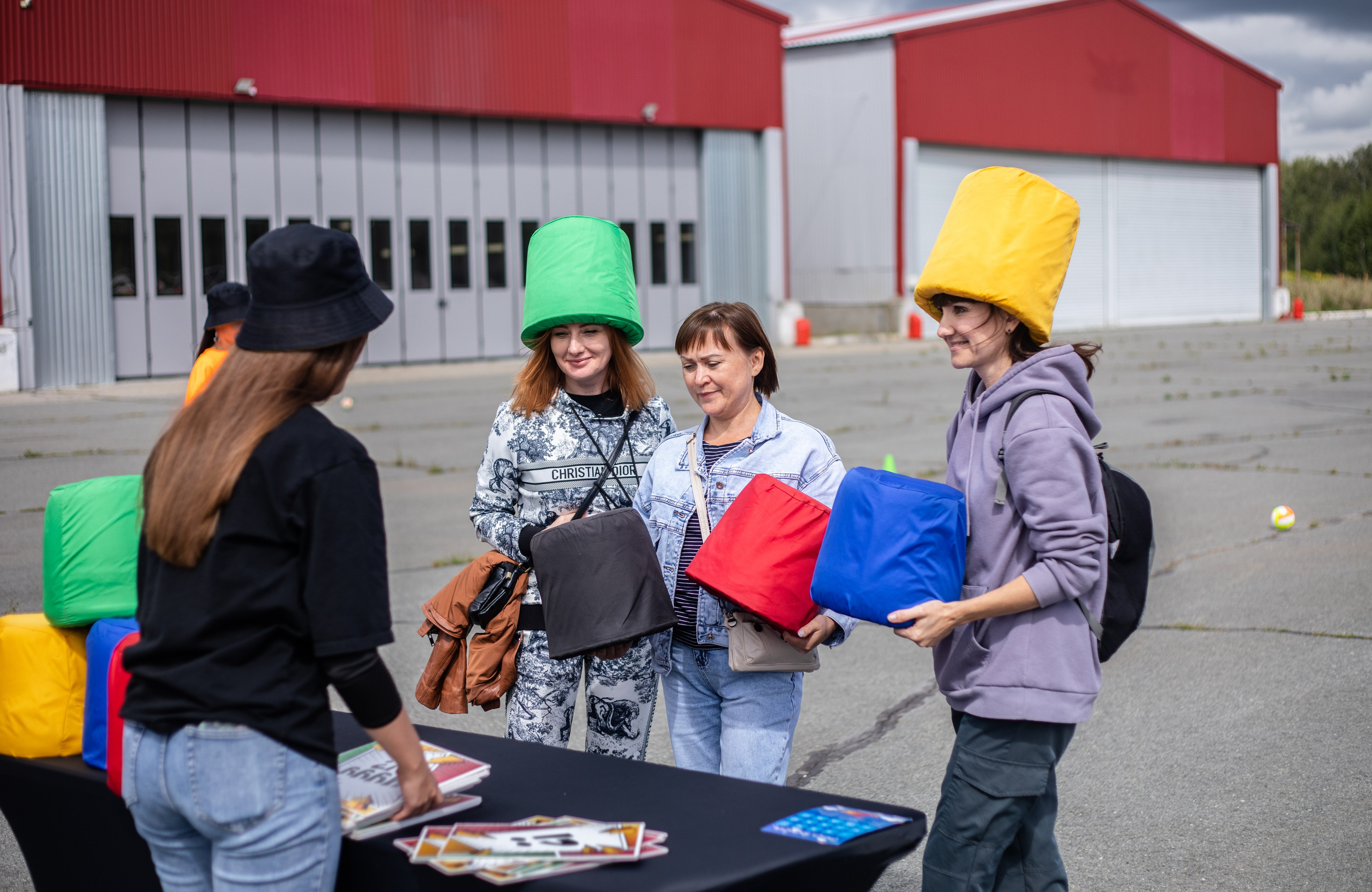 УЗСТ- Корпоративный тимбилдинг на аэродроме. Репортажный и свадебный фотограф в Челябинске Елисеев Павел