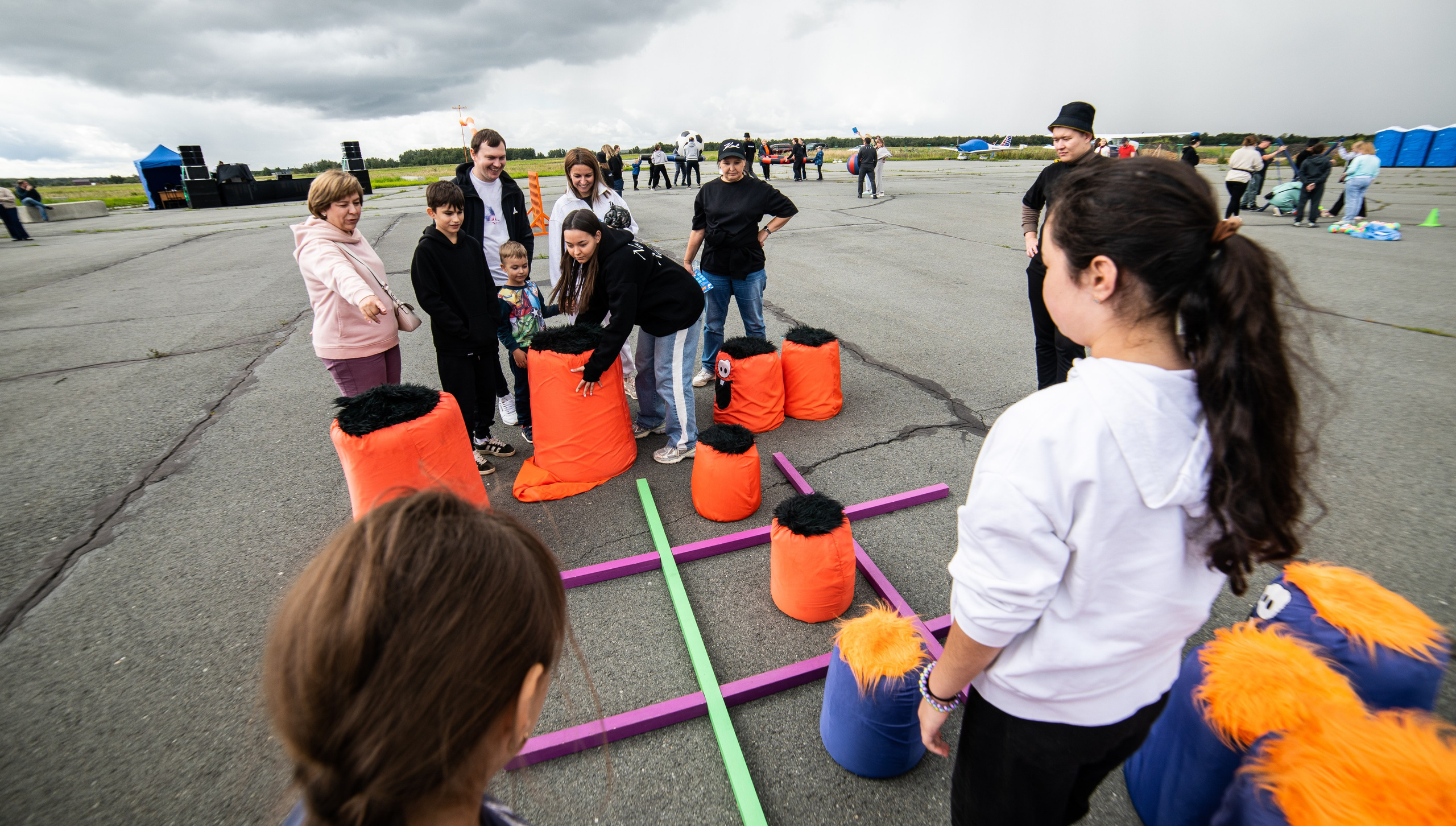 УЗСТ- Корпоративный тимбилдинг на аэродроме. Репортажный и свадебный фотограф в Челябинске Елисеев Павел
