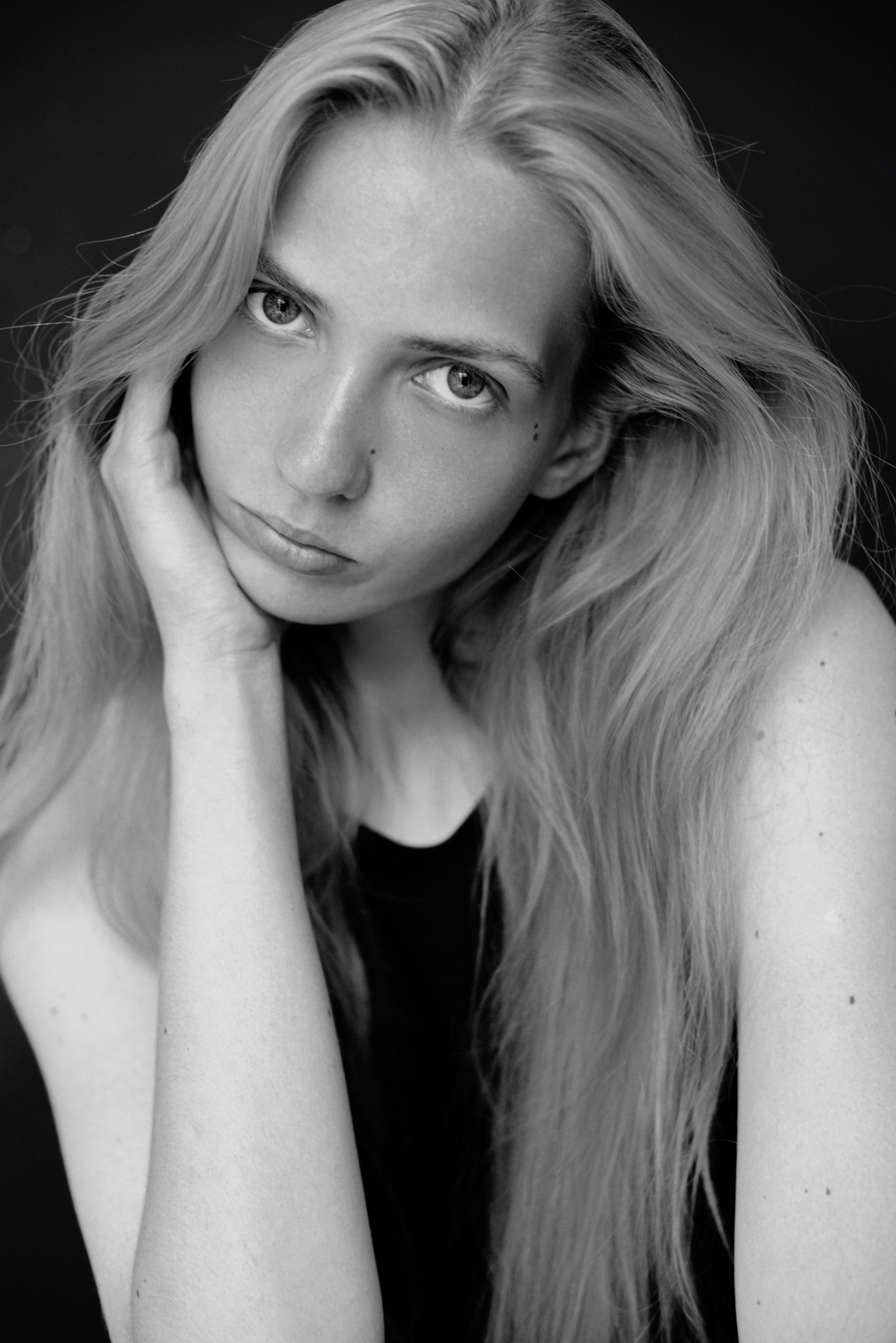 Vlada. ㅤ