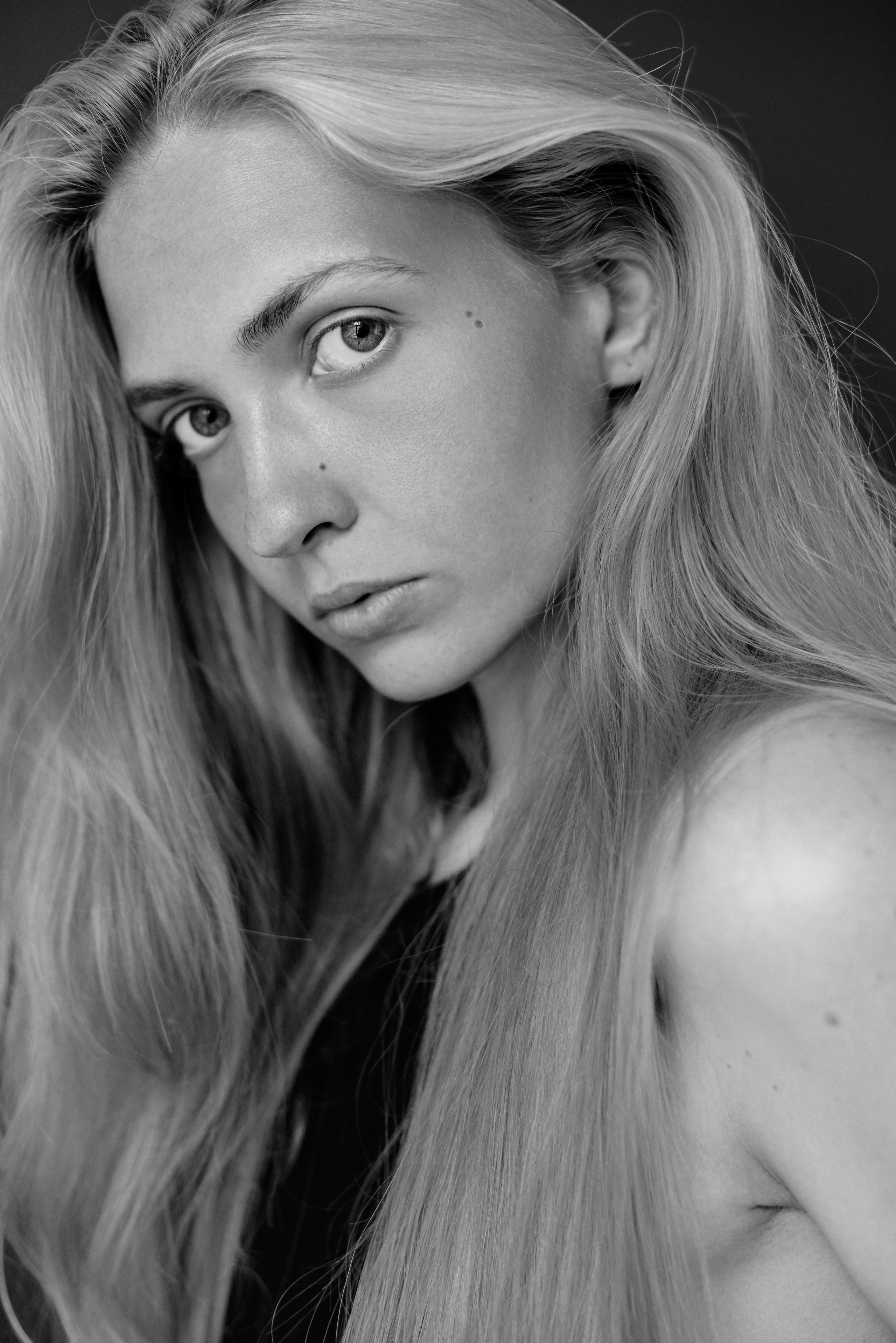 Vlada. ㅤ