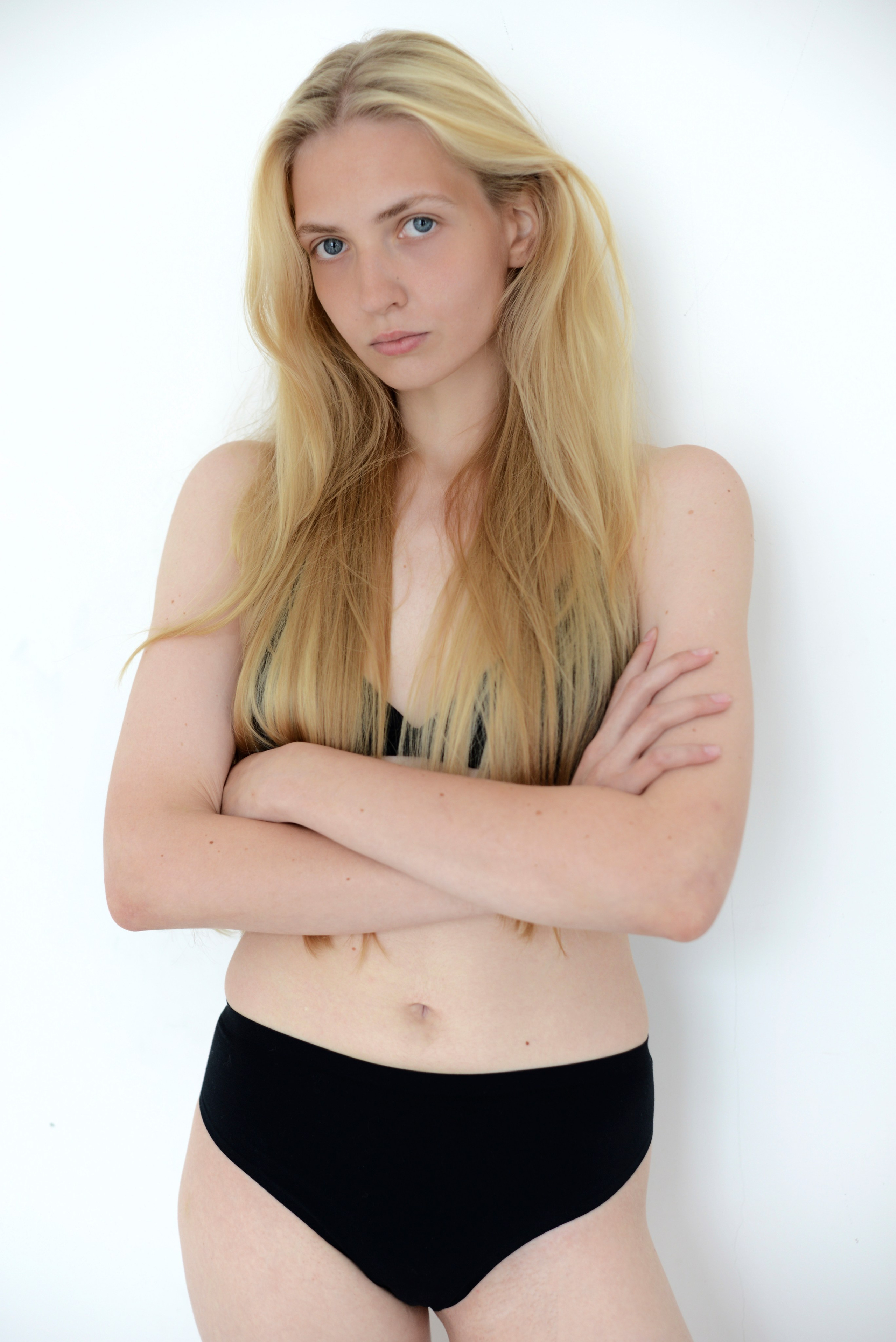 Vlada. ㅤ