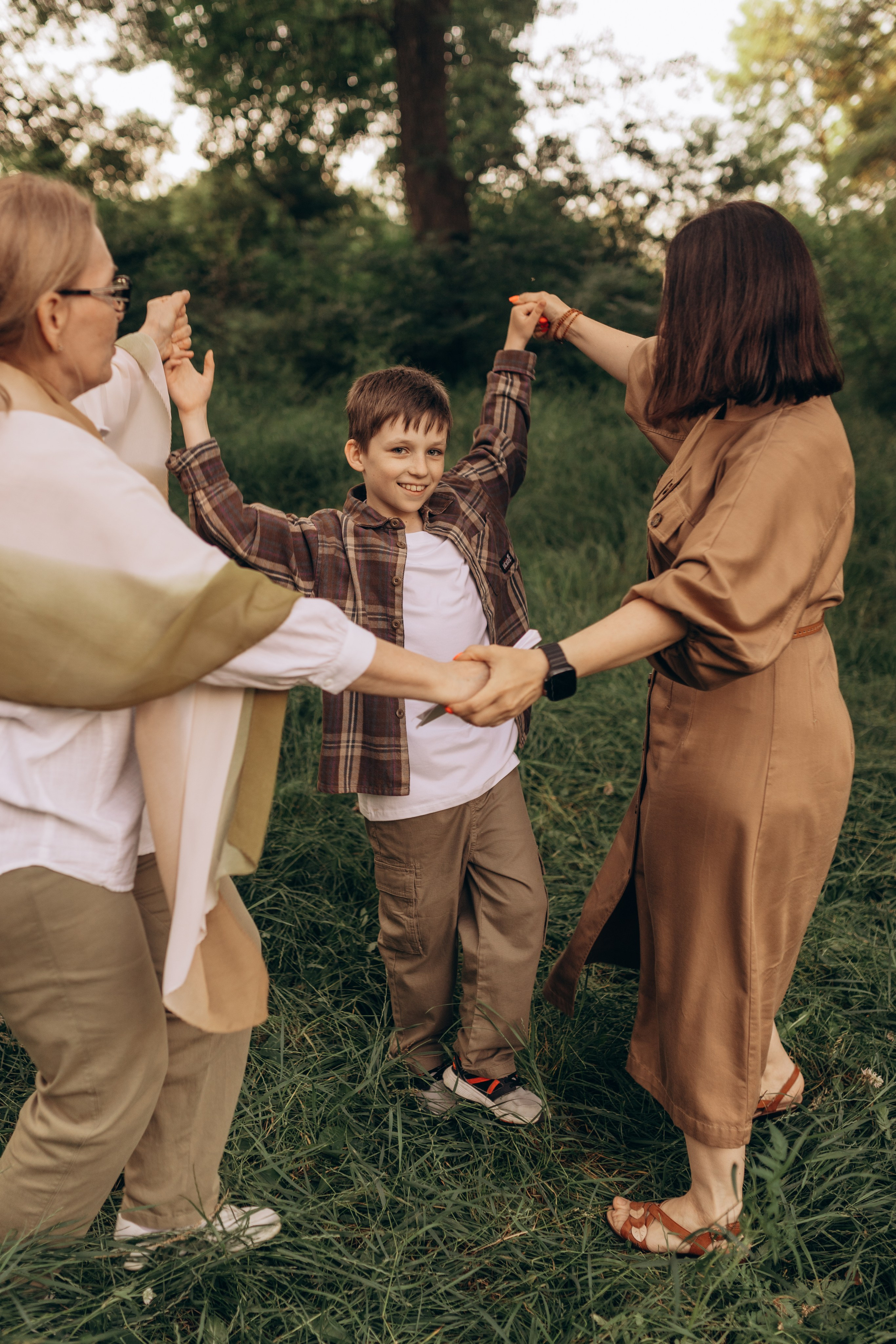 Прогулка по Ртищевскому пруду с прекрасной семьёй Ларисы её мамой и сыном Глебом. Фотограф в Ставрополе Svetlana Matveeva