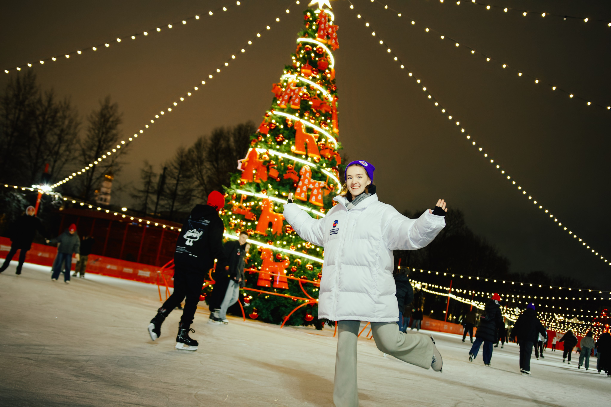 Открытие городских катков. Шилов Арсений — репортажный фотограф в Москве
